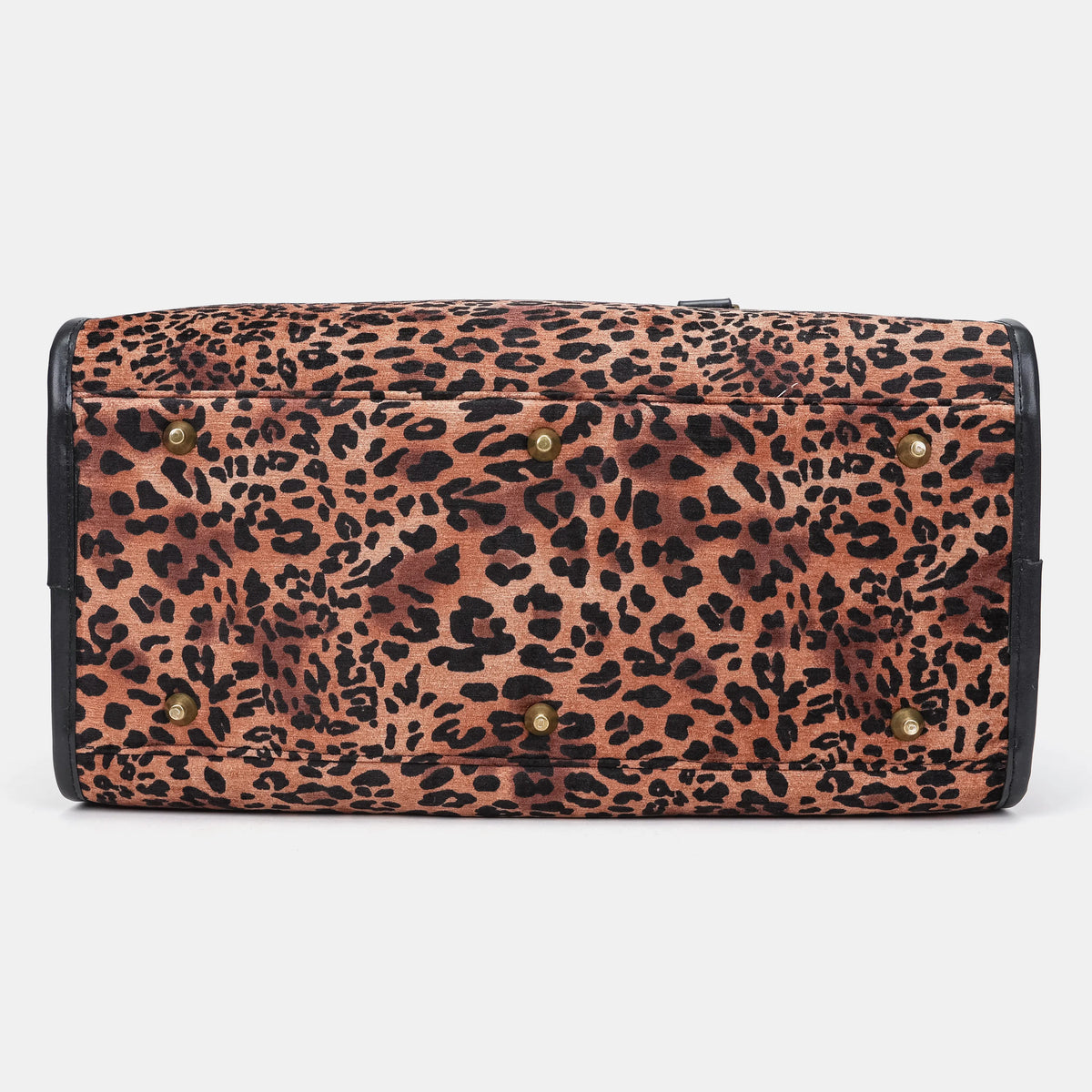 Travel Dog Carrier Bag Leopard Classic Carpetbag of America bottom