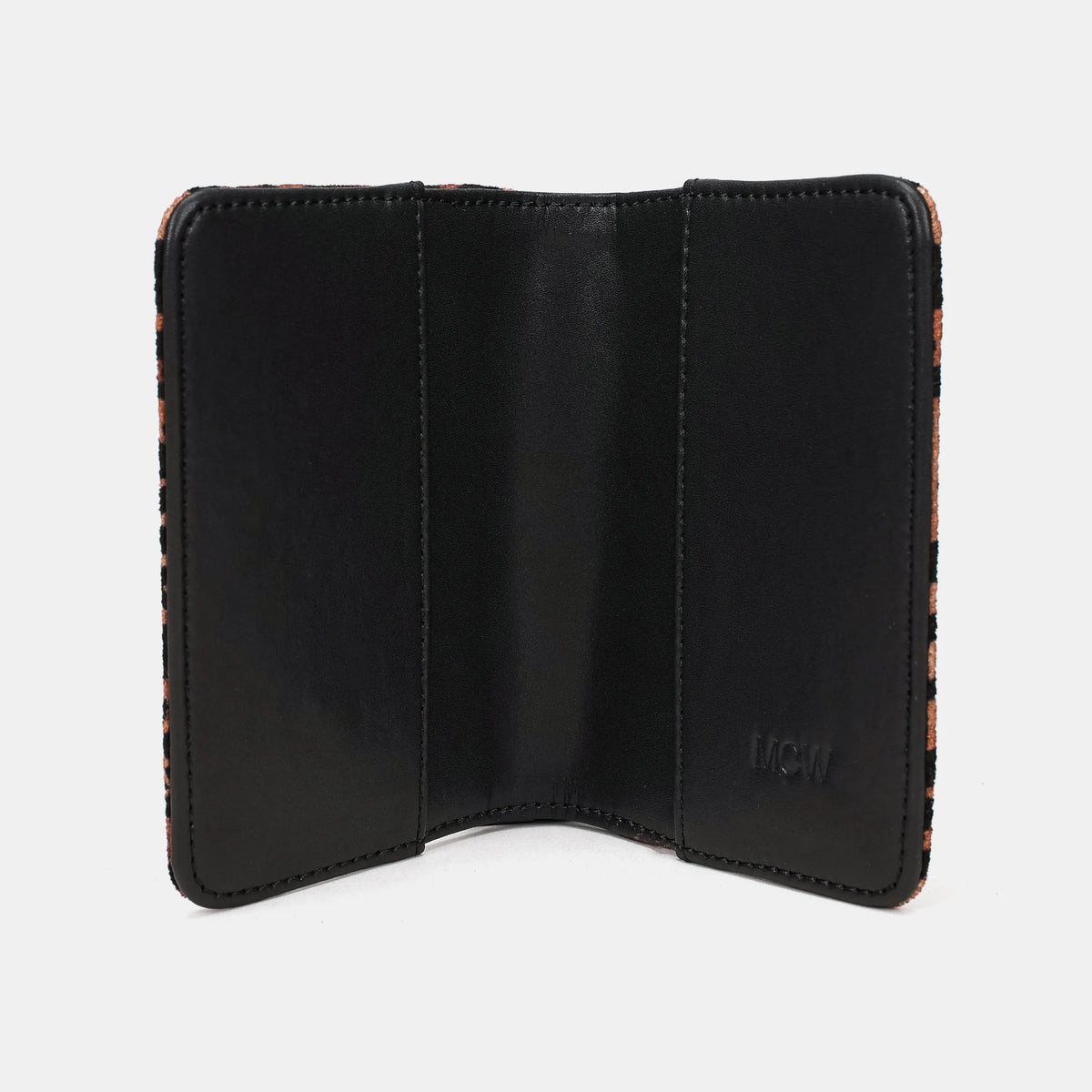 Leopard Classic Passport Cover Carpetbag of America inside
