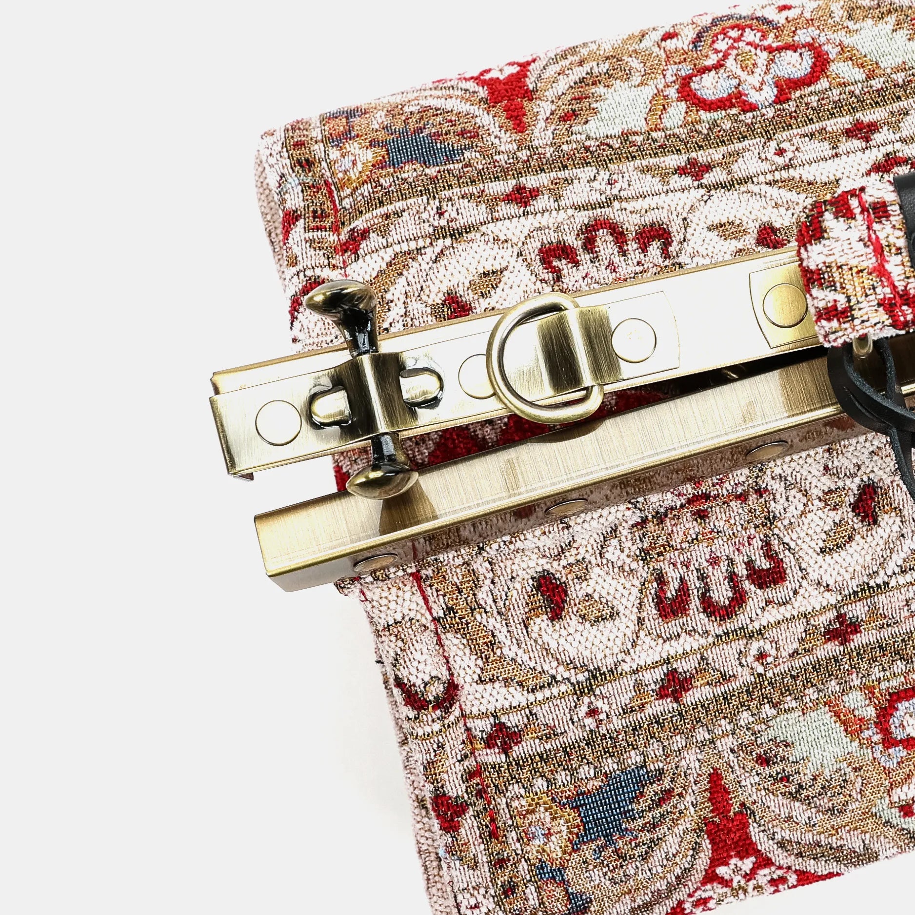 Golden Age Red Genevieve Carpet Gladstone Bag of America frame