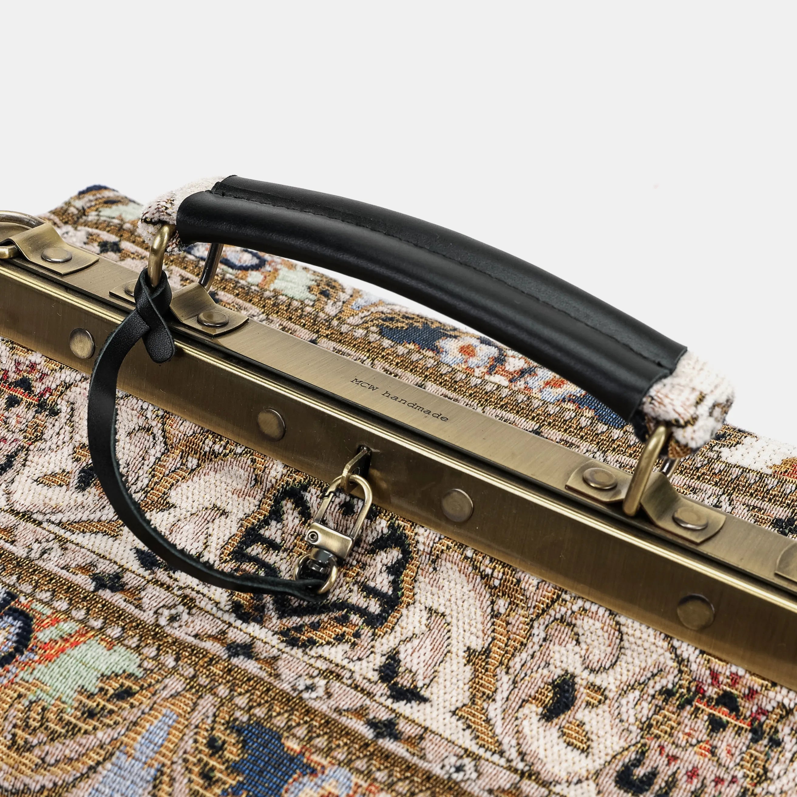 Gladstone Bag Carpet Doctor Bag Victorian Weekender Bag Shoulder Frame Bag Genevieve Golden Age Navy Carpetbagger Carpetbag of America logo