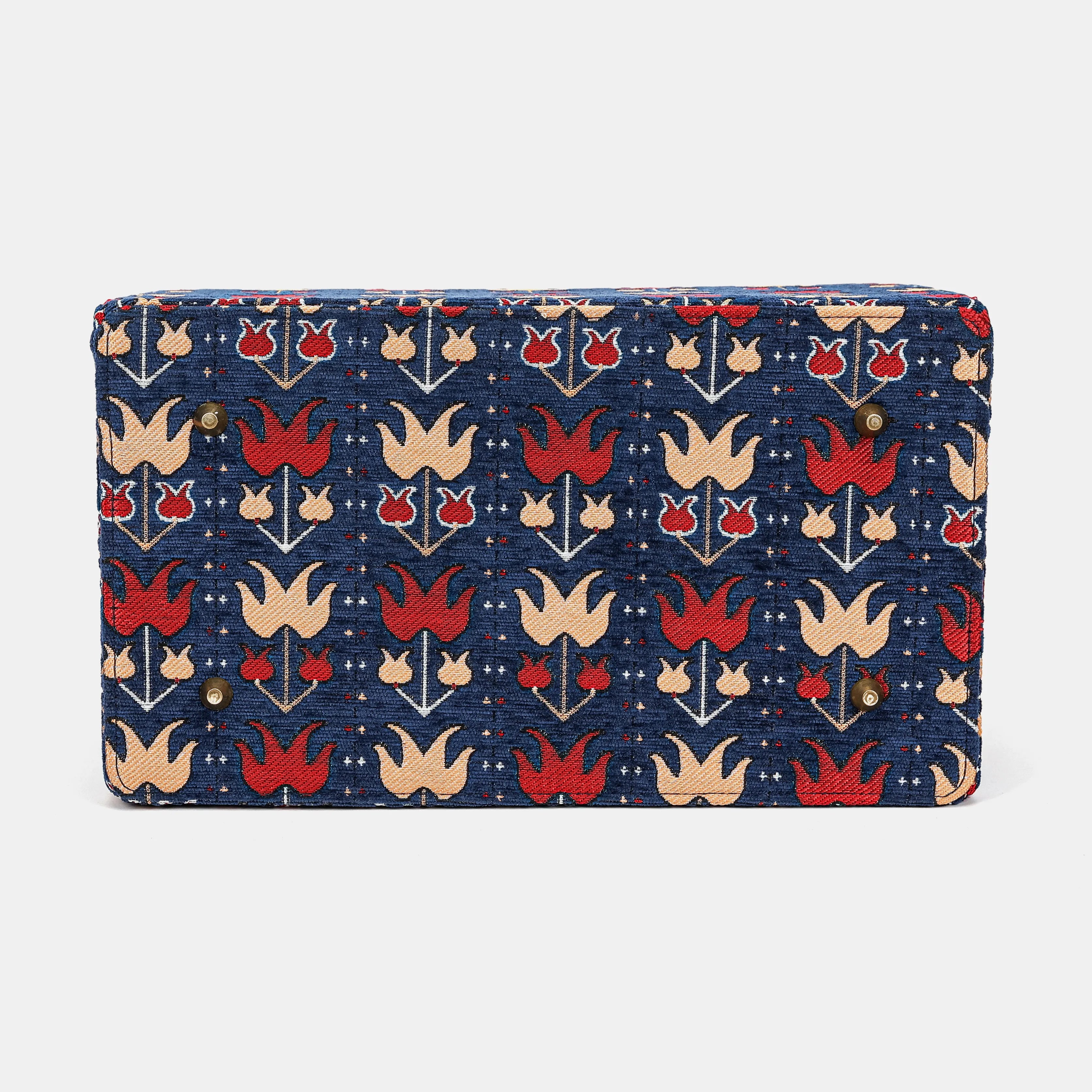 Poppy Bloom Genevieve Gladstone Carpet Doctor Bag of America bottom