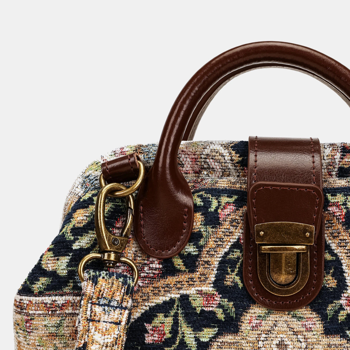 Oriental Navy Everyday Backpack Carpetbag of America details