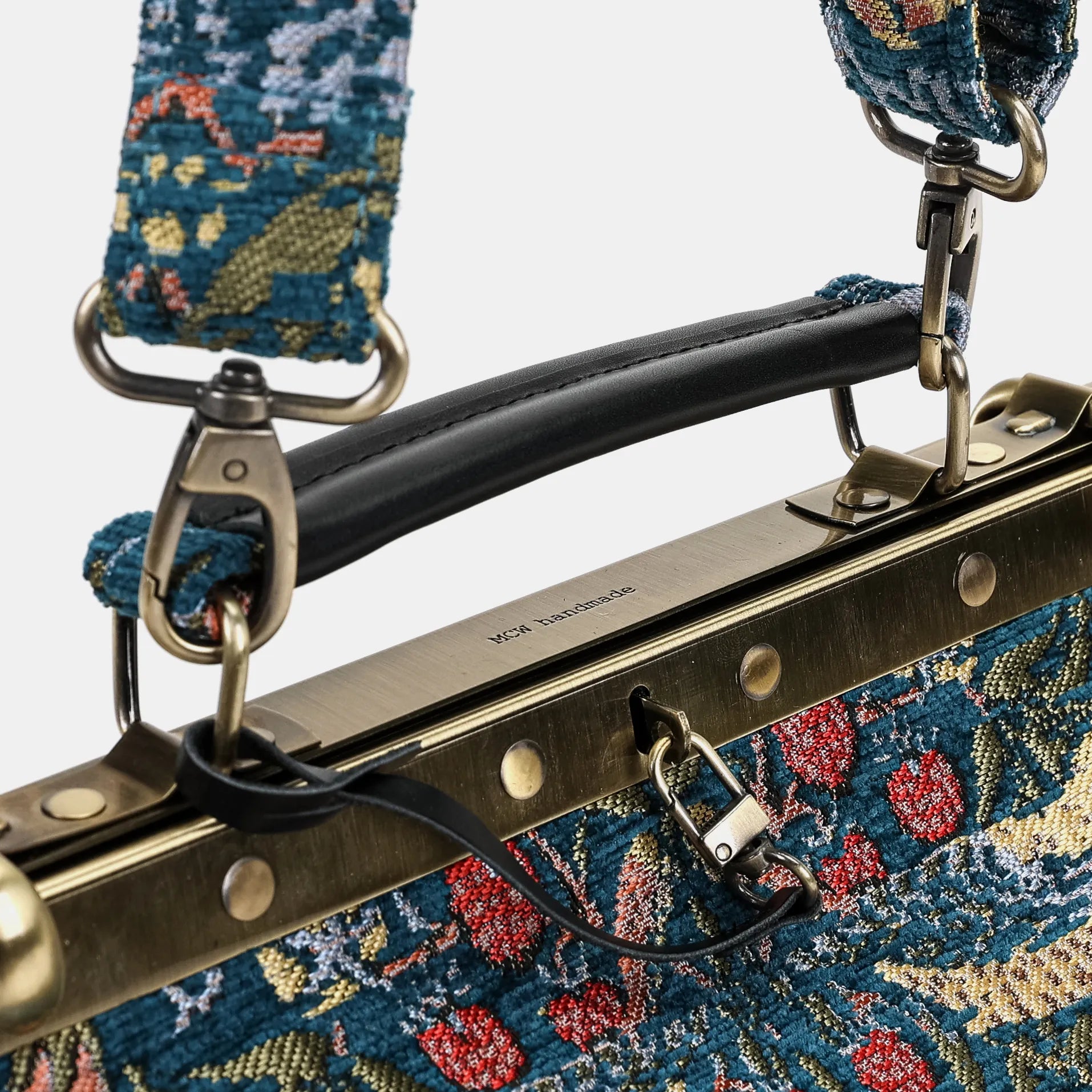 William Morris Strawberry Thief Vivienne Carpet Purse Gladstone Bag handle
