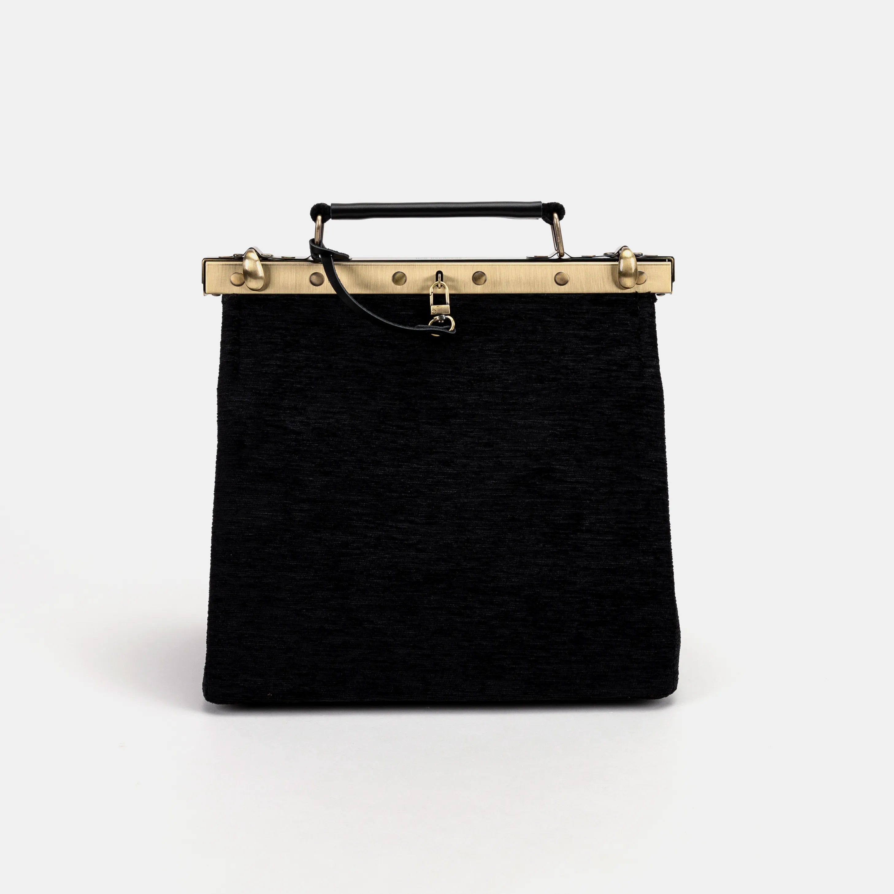 Solid Black Cecile Carpet Purse Gladstone Bag of America main