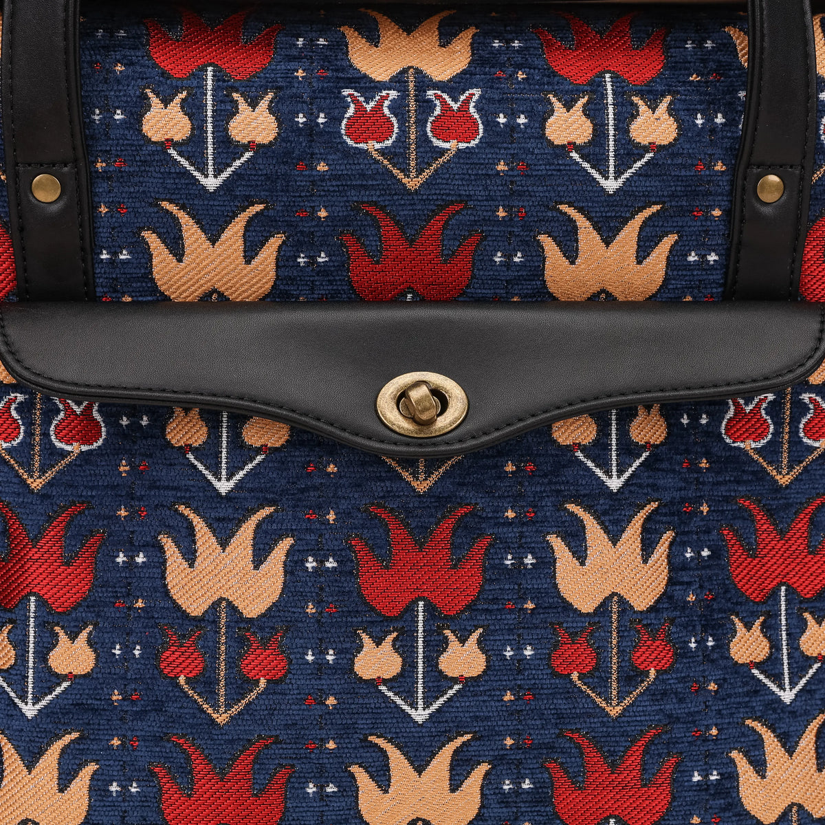 Poppy Bloom Vintage Carpet Diaper Bag Carpetbag of America closure