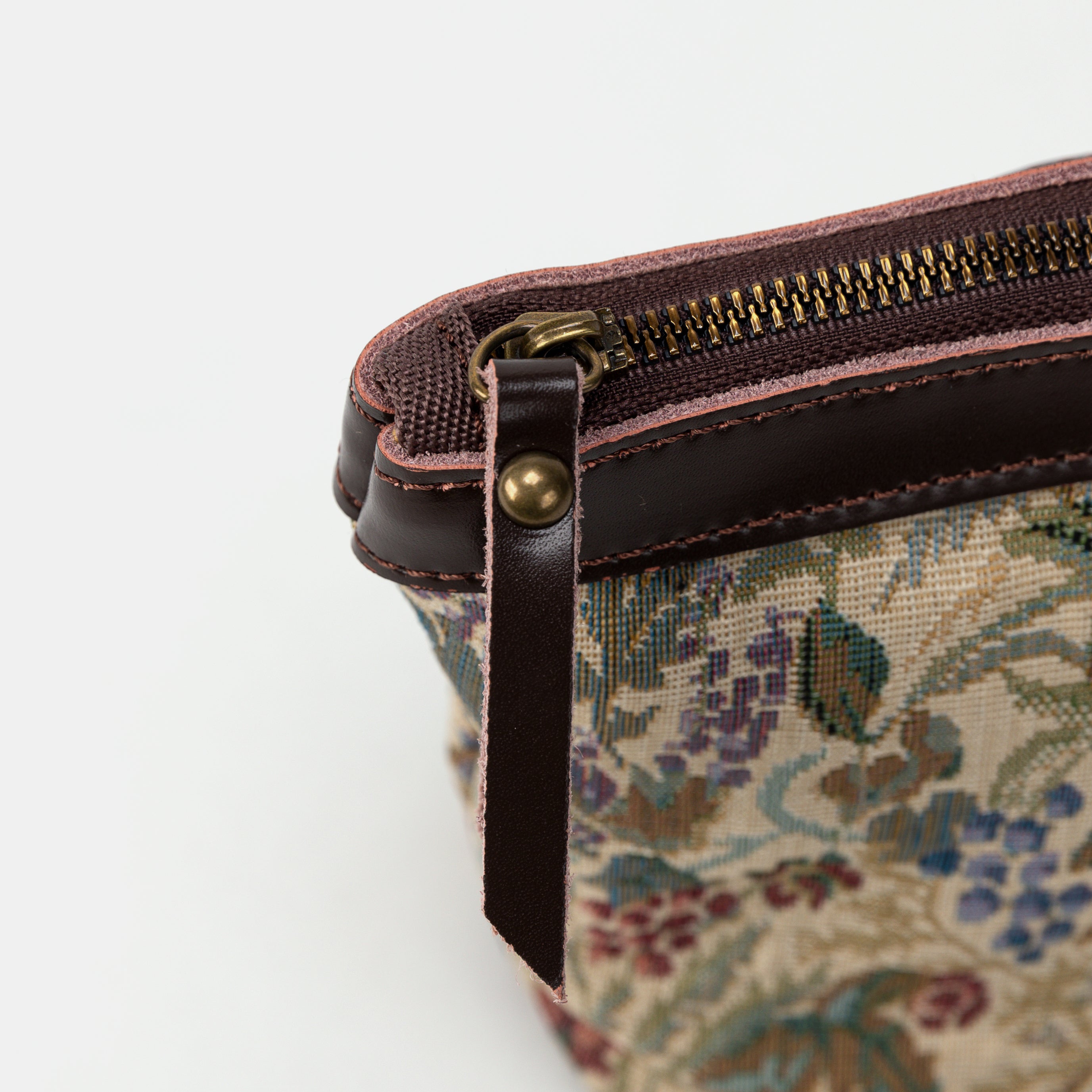 Spring Valley Mint Carpet Makeup Bag Zipper