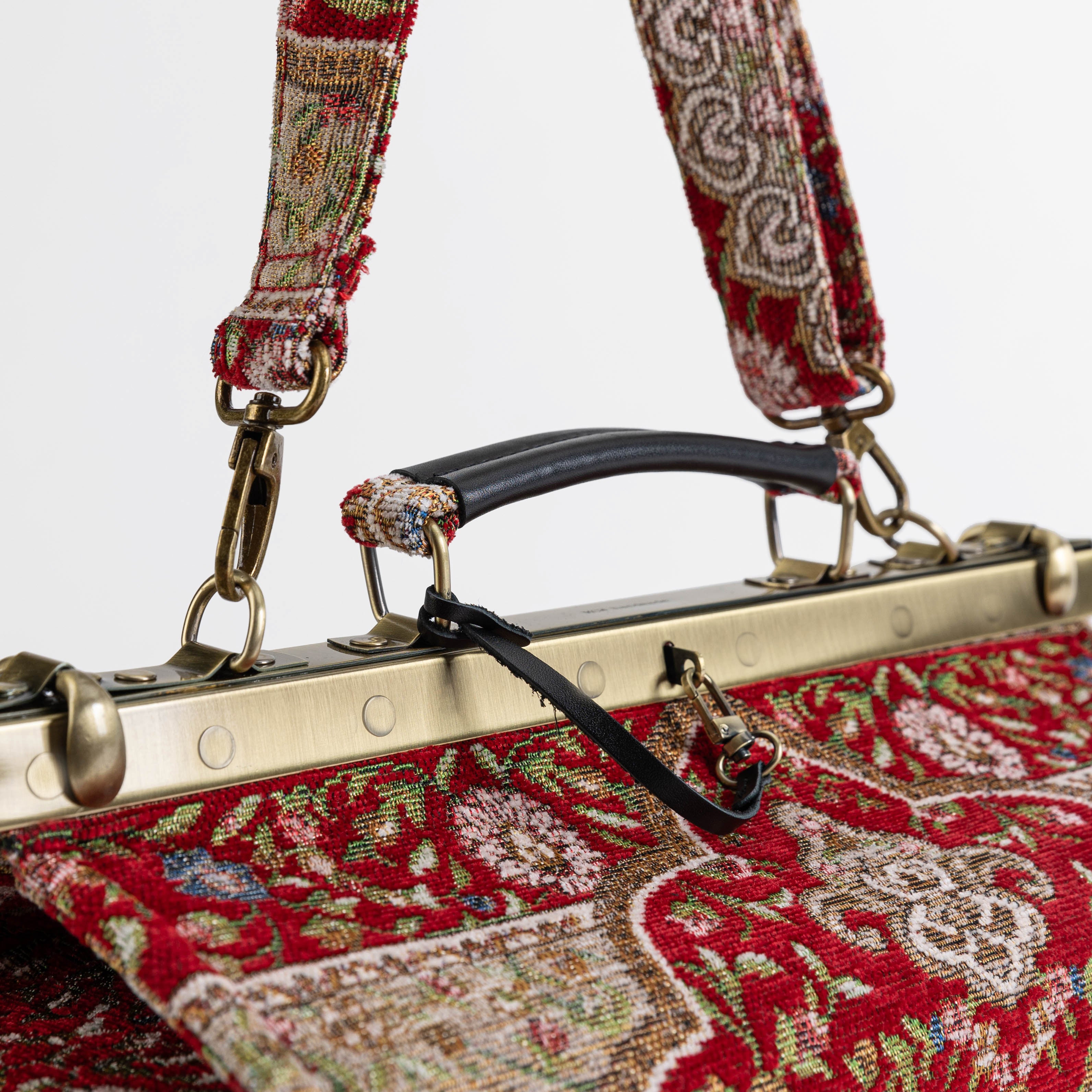 Gladstone Bag Carpet Doctor Bag Victorian Weekender Bag Shoulder Frame Bag Genevieve Oriental Red Carpetbagger Carpetbag of America handle