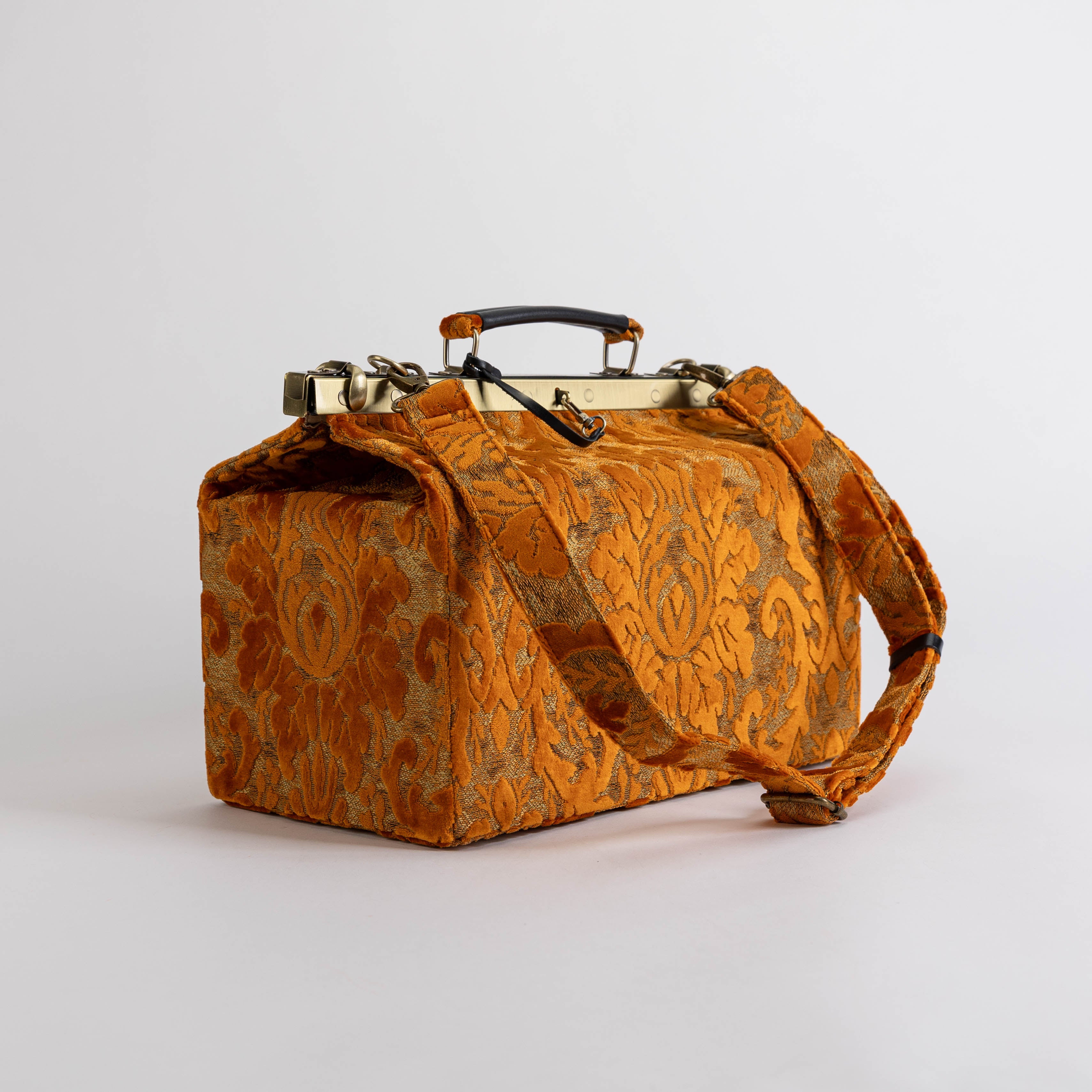 Gladstone Bag Carpet Doctor Bag Victorian Weekender Bag Shoulder Frame Bag Genevieve Burnout Velvet Orange Carpetbagger Carpetbag of America with shoulder strap