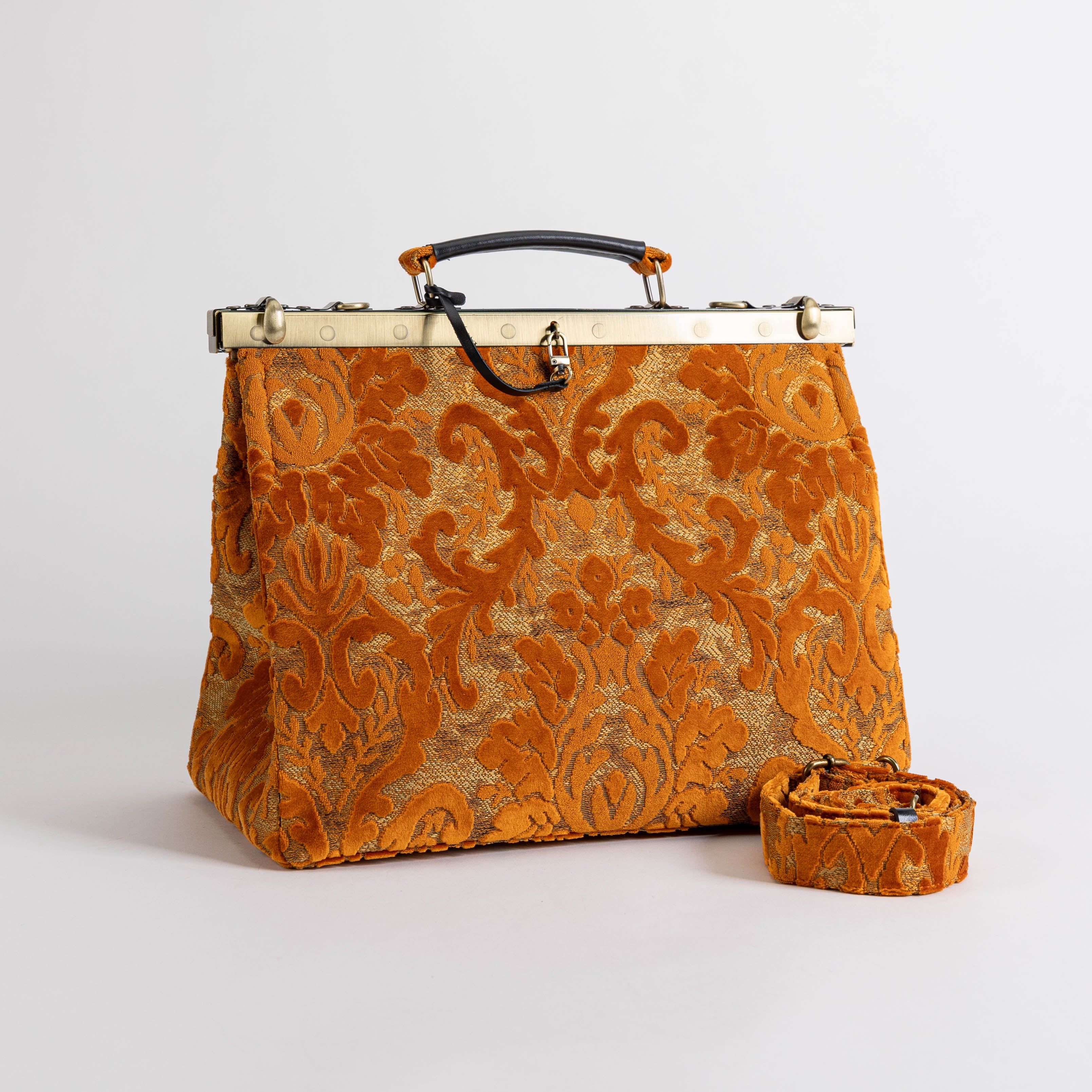 Gladstone Bag Carpet Doctor Bag Victorian Weekender Bag Shoulder Frame Bag Celine Burnout Velvet Orange Carpetbagger Carpetbag of America main