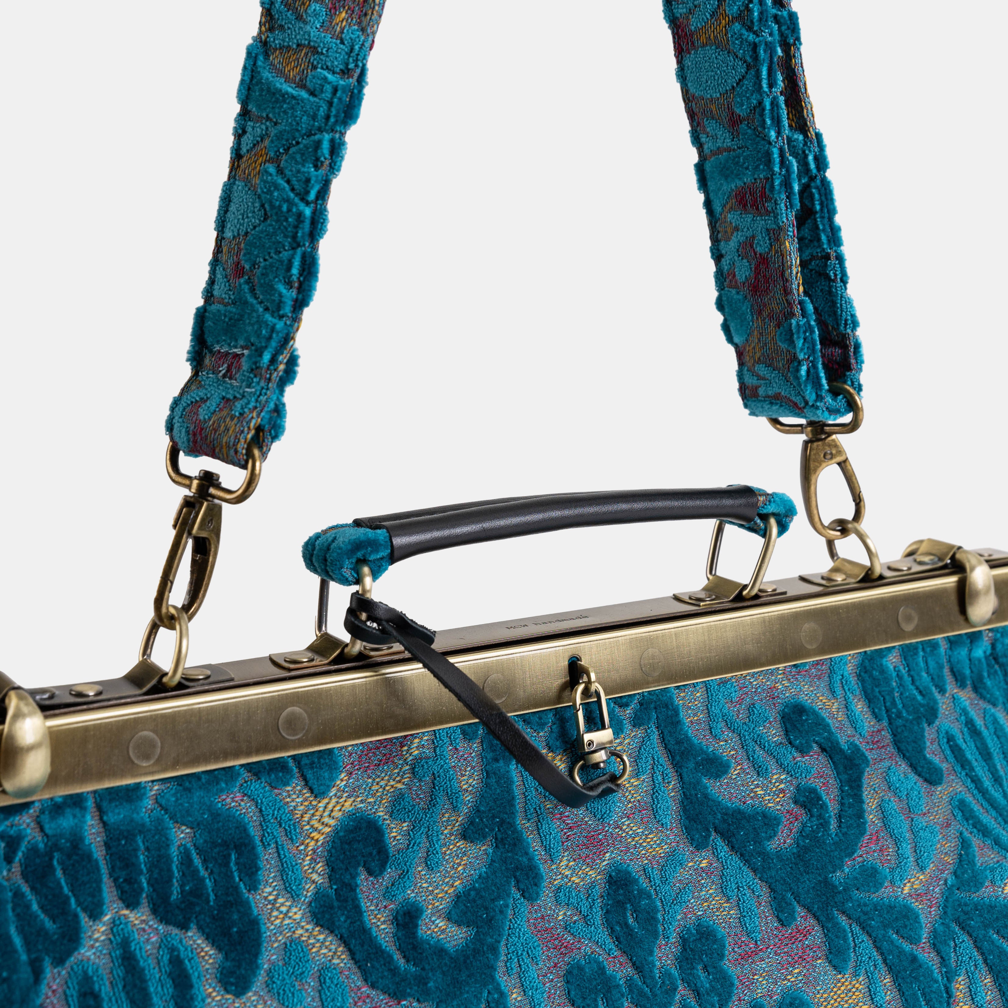 Gladstone Bag Carpet Doctor Bag Victorian Weekender Bag Shoulder Frame Bag Celine Burnout Velvet Aqua Blue Carpetbagger Carpetbag of America handle