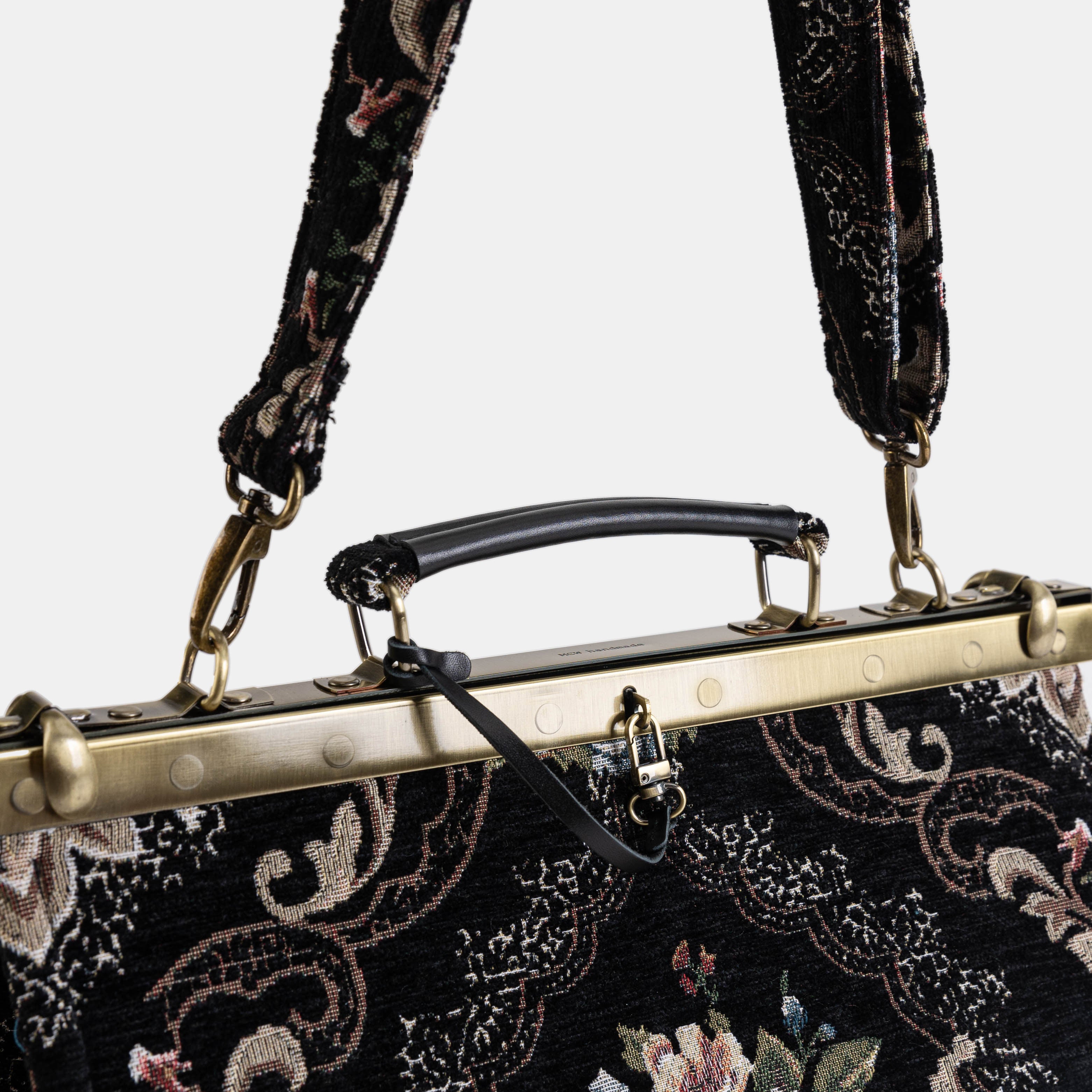 Gladstone Bag Carpet Doctor Bag Victorian Weekender Bag Shoulder Frame Bag Celine Floral Black Carpetbagger Carpetbag of America handle