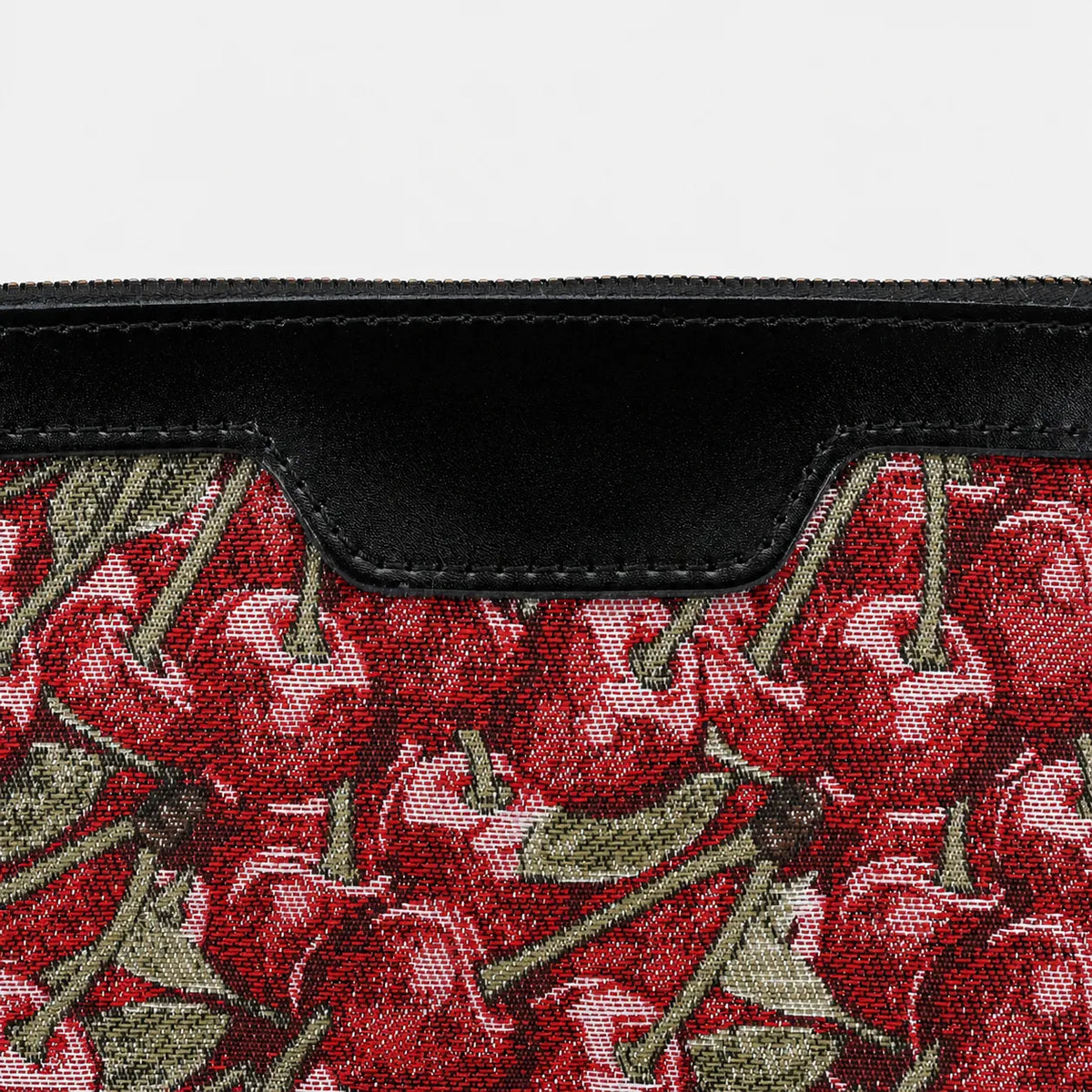 Cherry Cascade Carpet Makeup Bag Carpetbag of America details