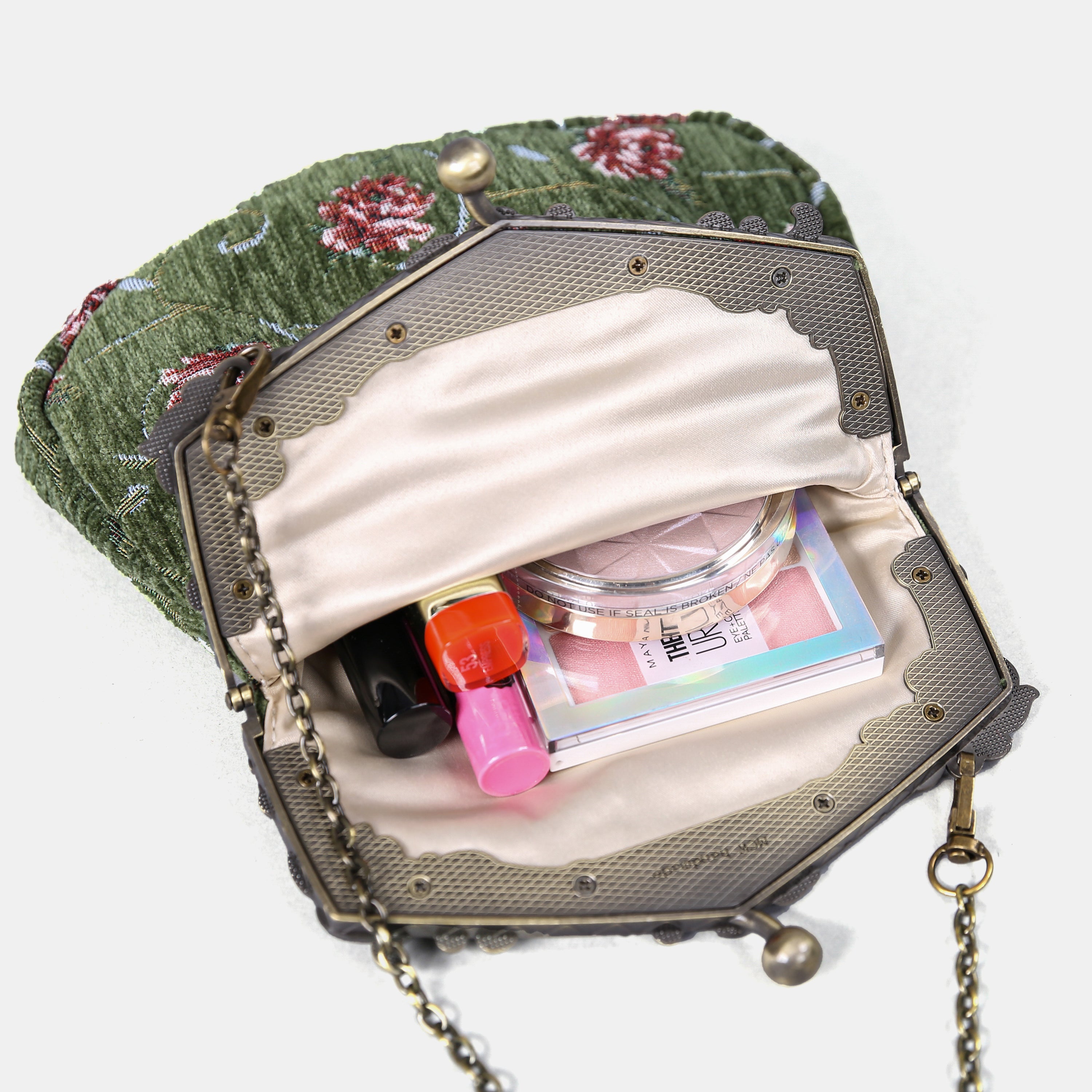 Climbing Rose Arugula Green carpet bag of America inside