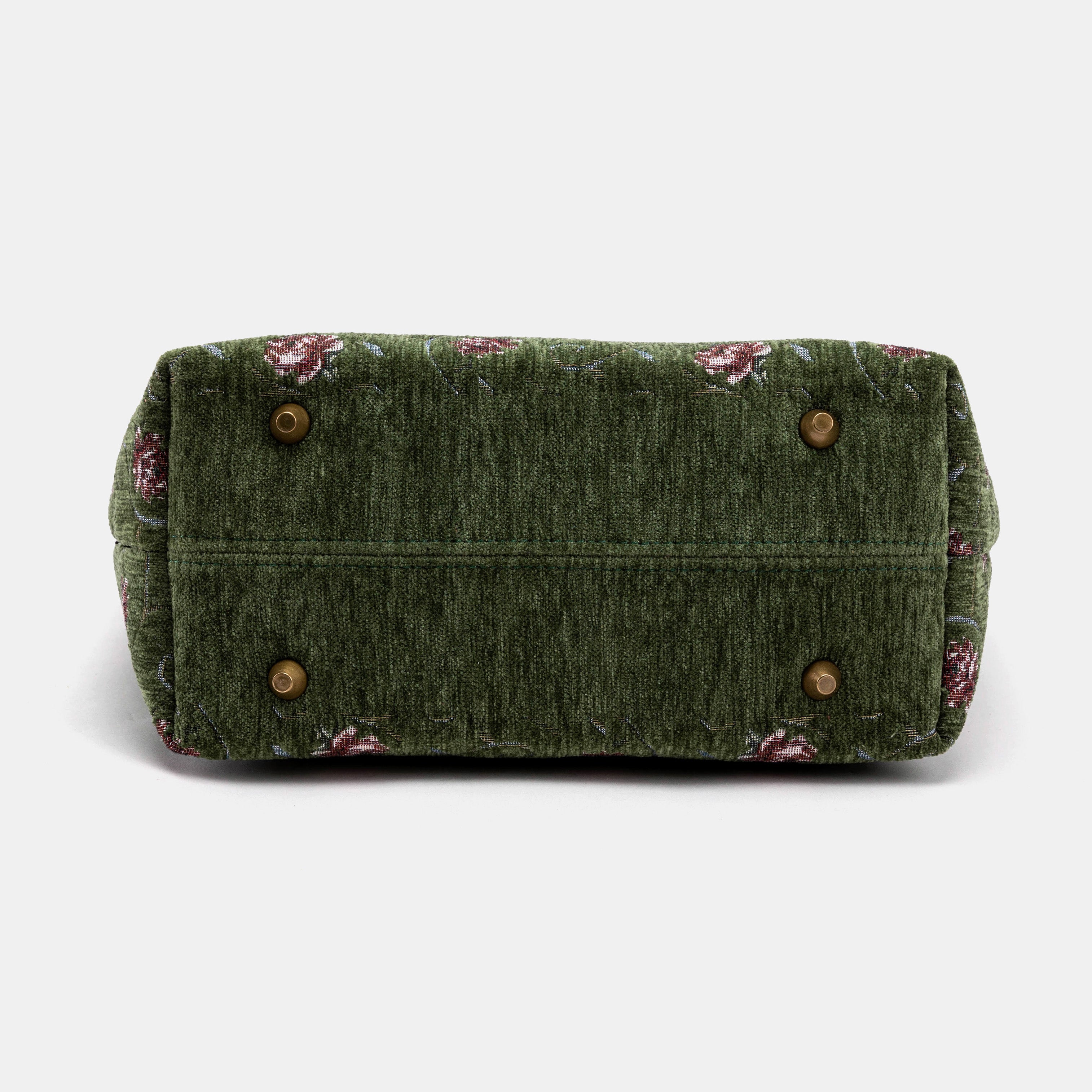Climbing Rose Arugula Green Everyday Tote Carpetbag of America bottom