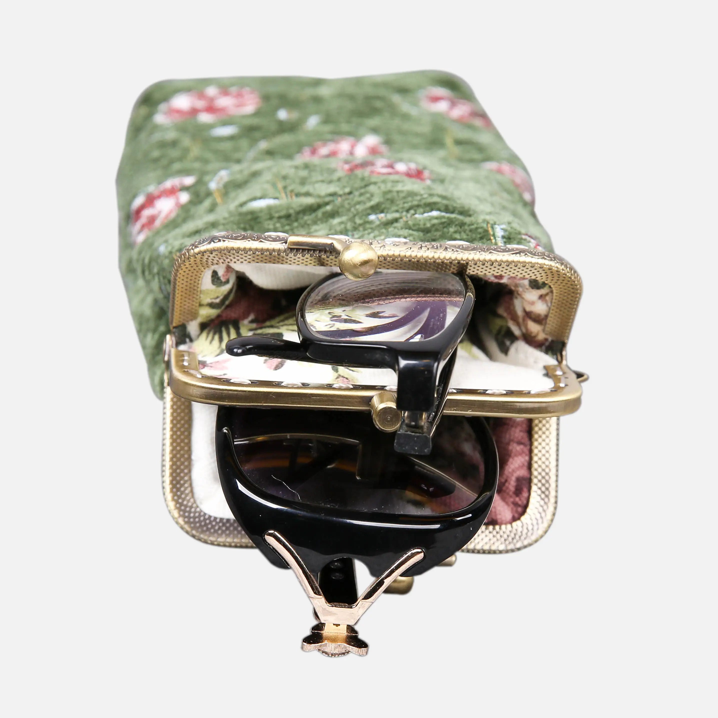 Rose Series Arugula Green Carpet Eyeglasses Case Climbing Rose of America opening toward-7