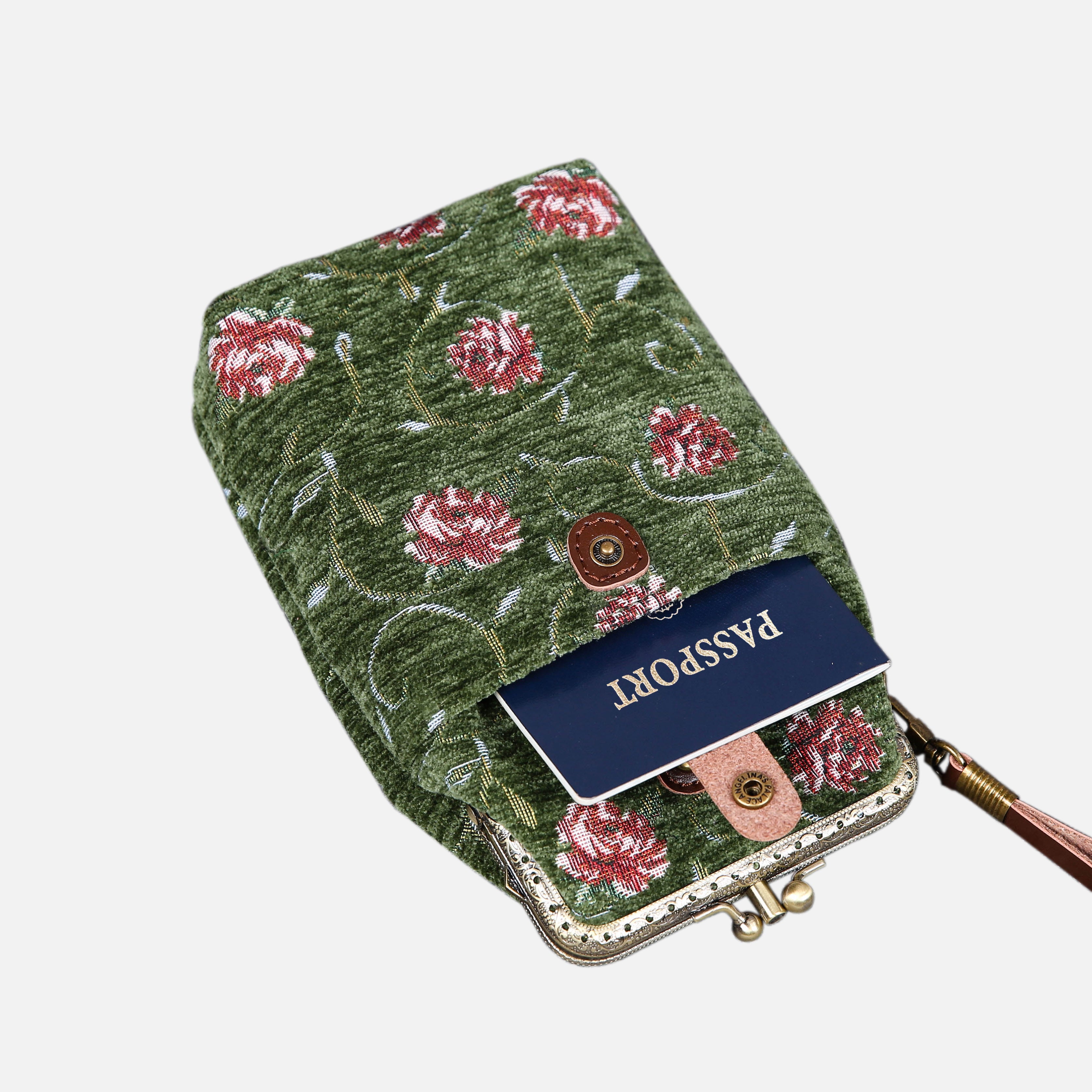 Rose Series Arugula Green Carpet Phone Case Carpetbag of America Climbing Rose in use
