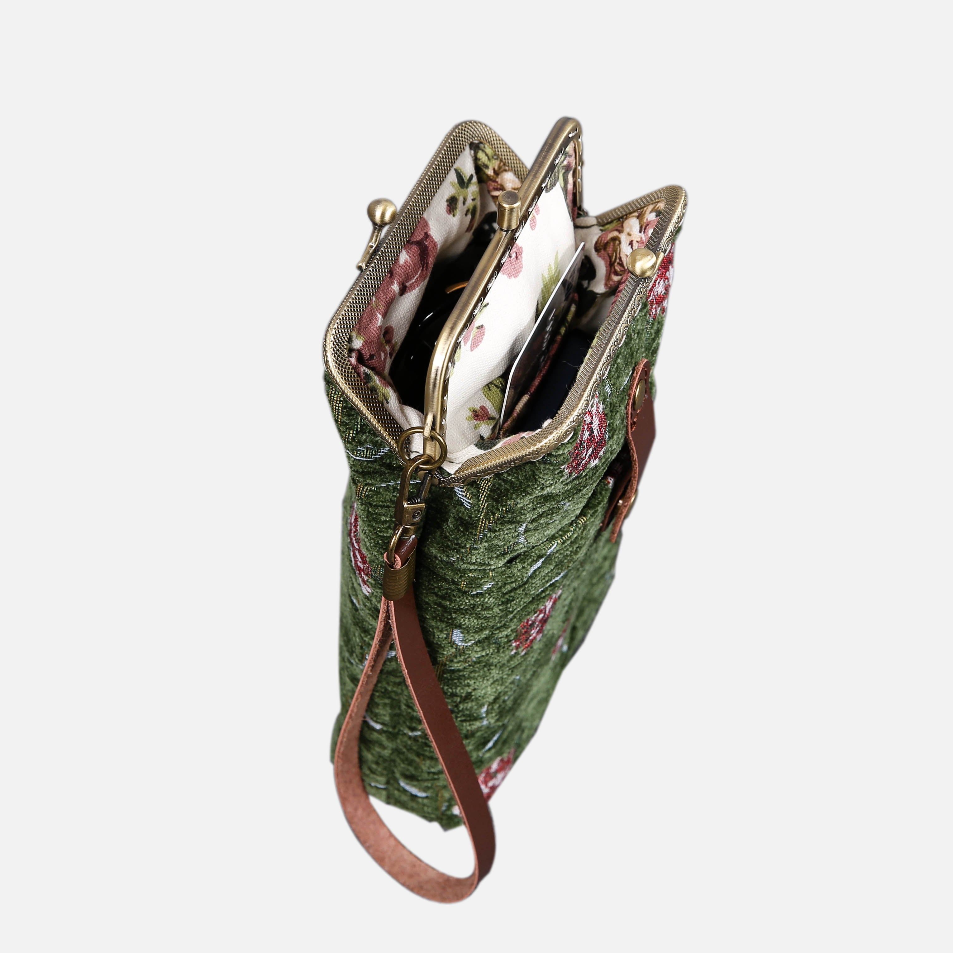 Rose Series Arugula Green Carpet Phone Case Carpetbag of America Climbing Rose opening