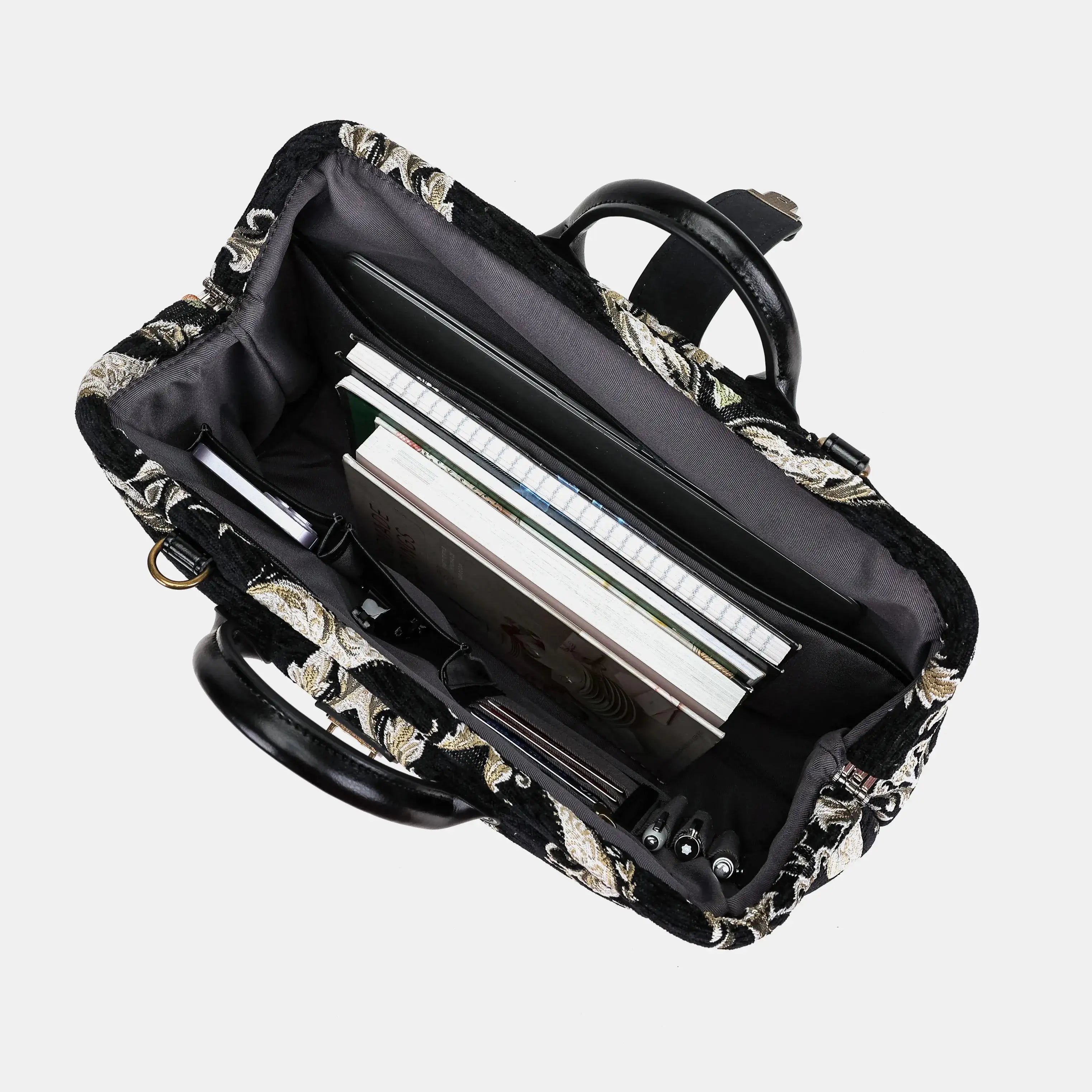 Eternal Elegance Black Carpetbag of America in use