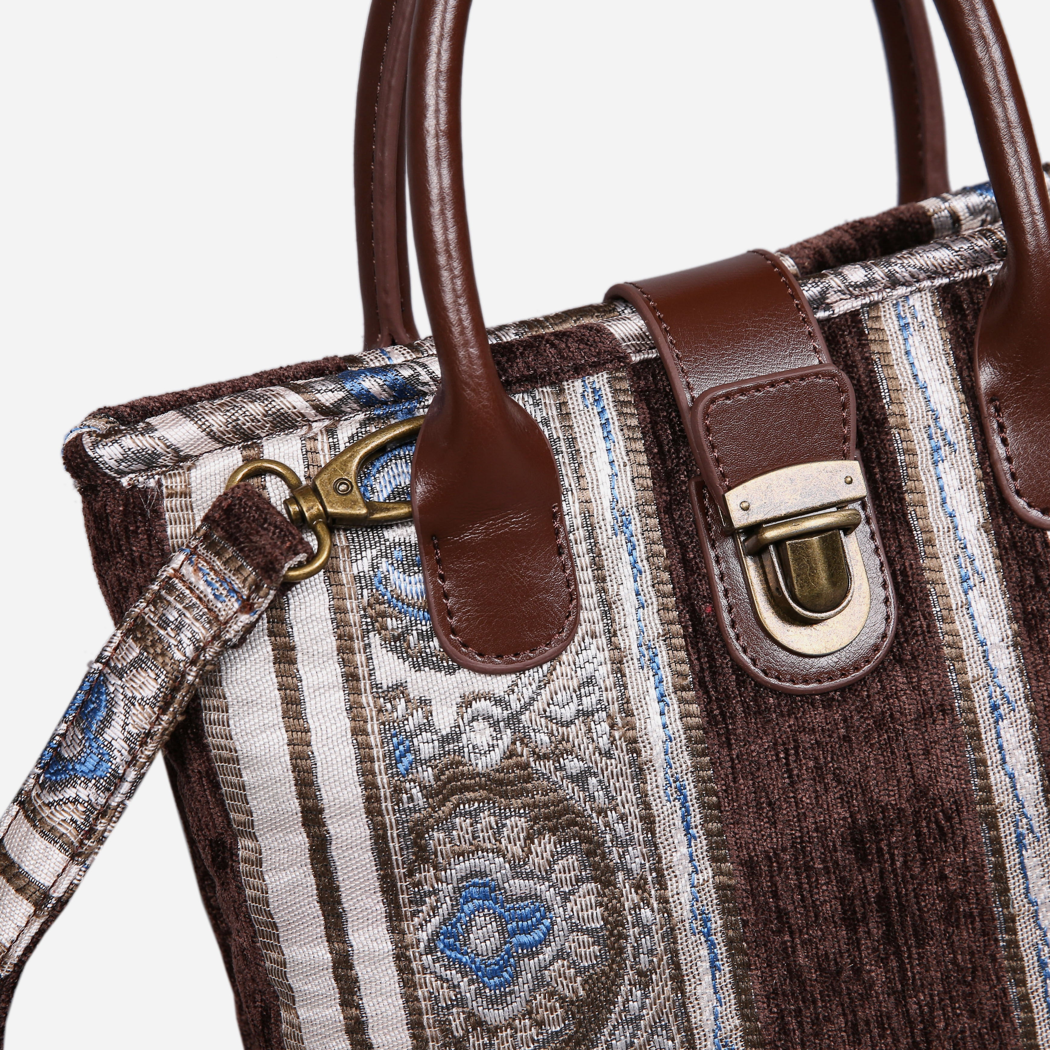 Ethnic Strips Coffee Tuck Lock Carpet Satchel carpet bag MCW Handmade of America details