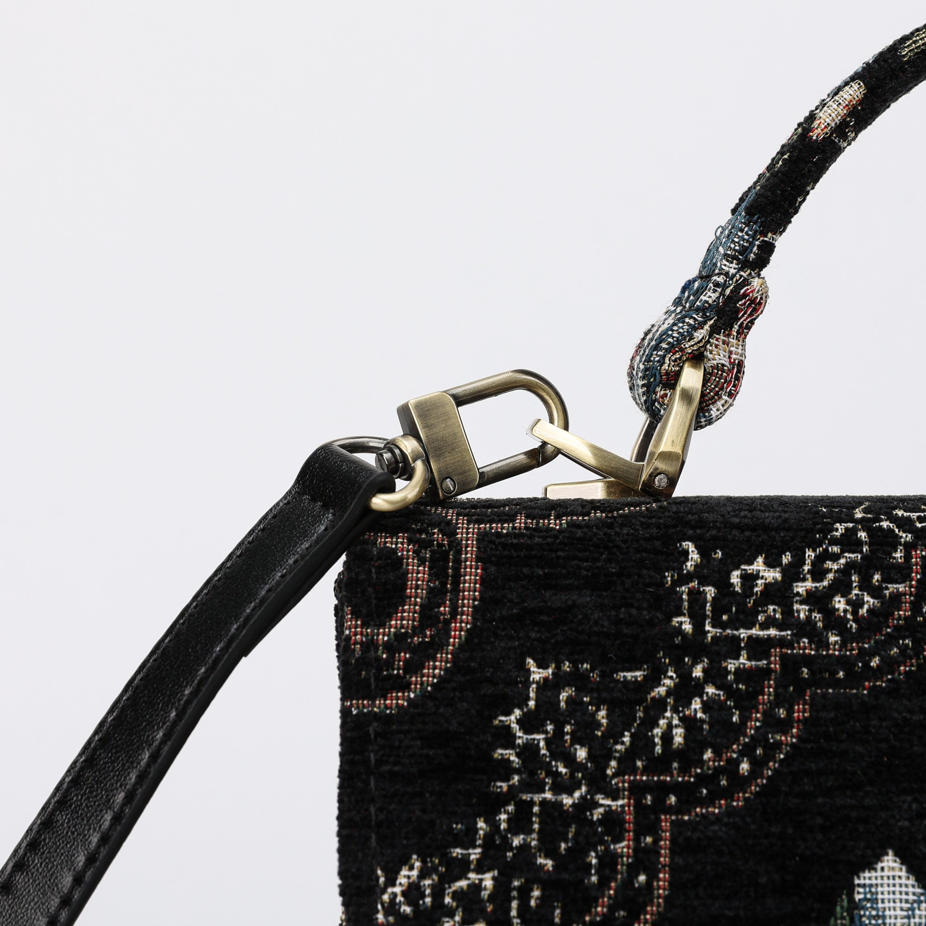 Floral Black Flap Satchel Carpetbag of America details