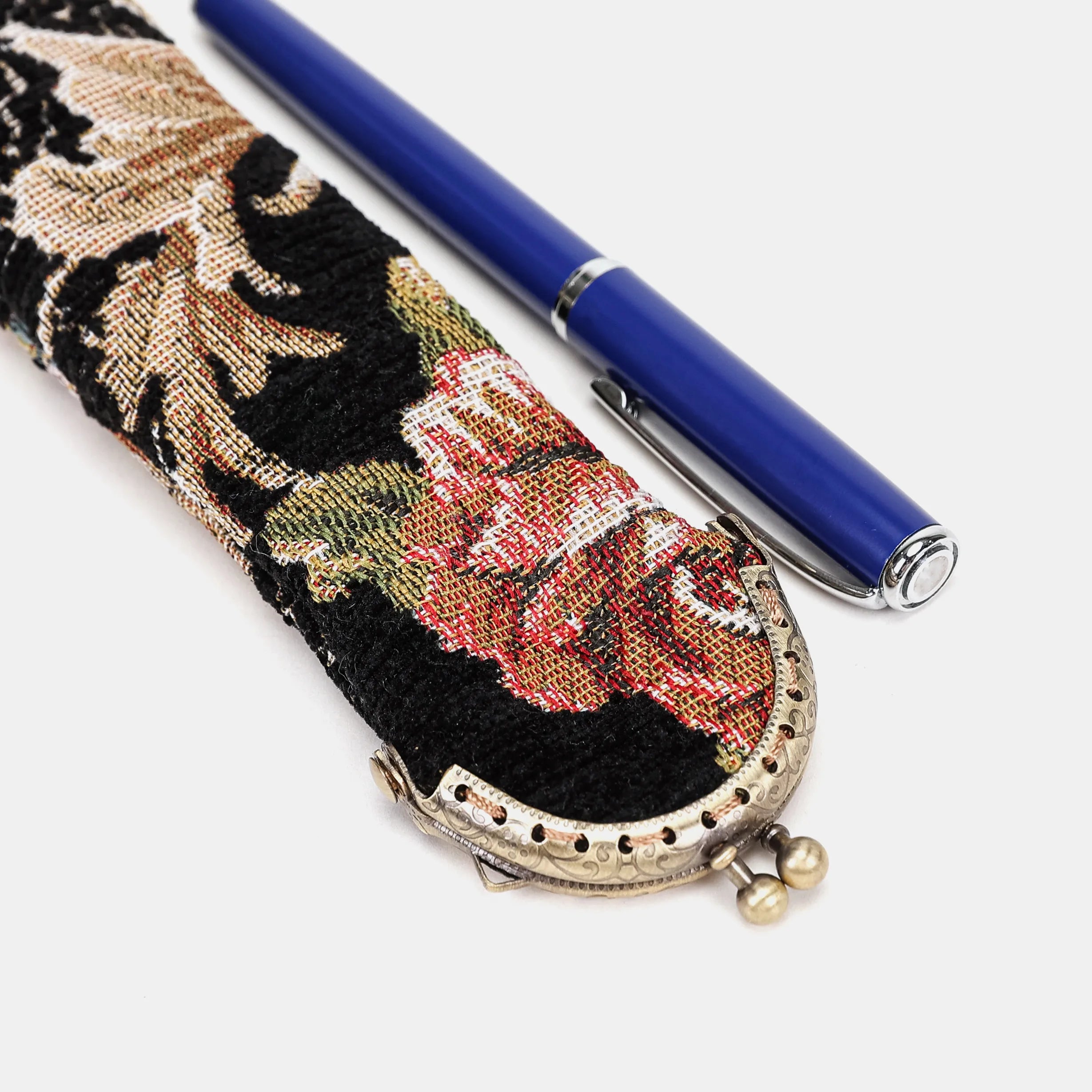 Floral Black Solo Pen Case Carpetbag of America metal frame
