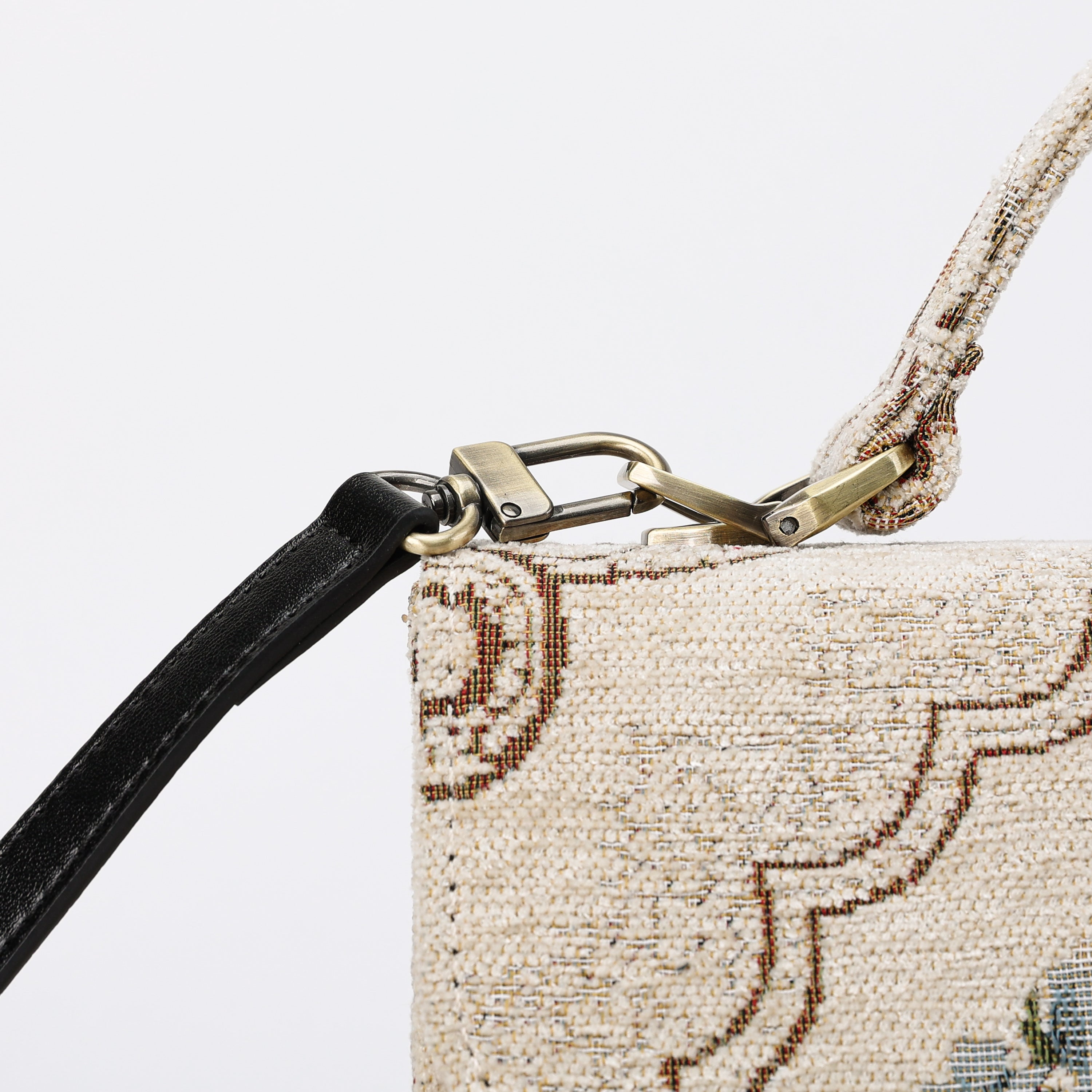 Floral Cream Flap Satchel Carpetbag of America details