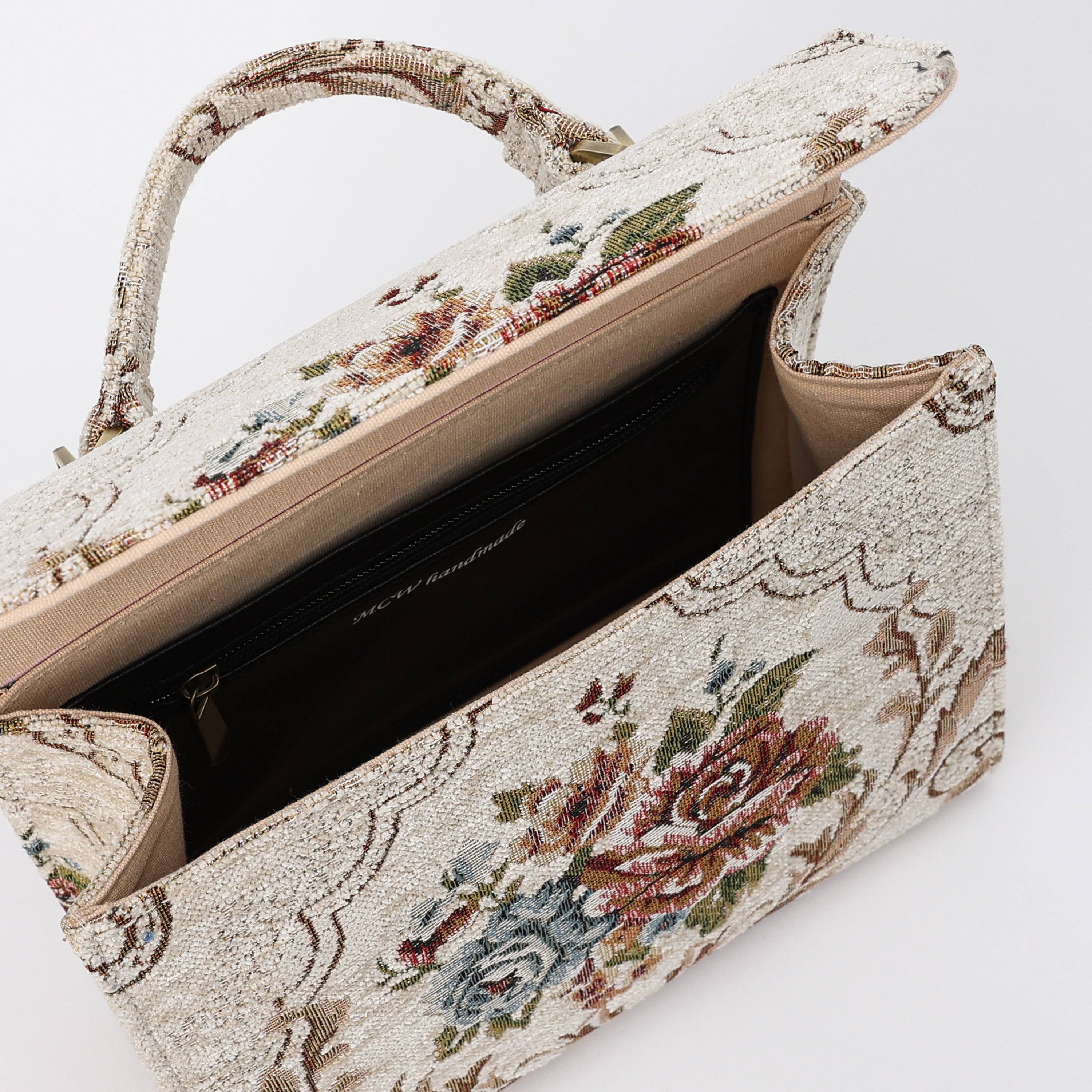 Floral Cream Flap Satchel Carpetbag of America opening