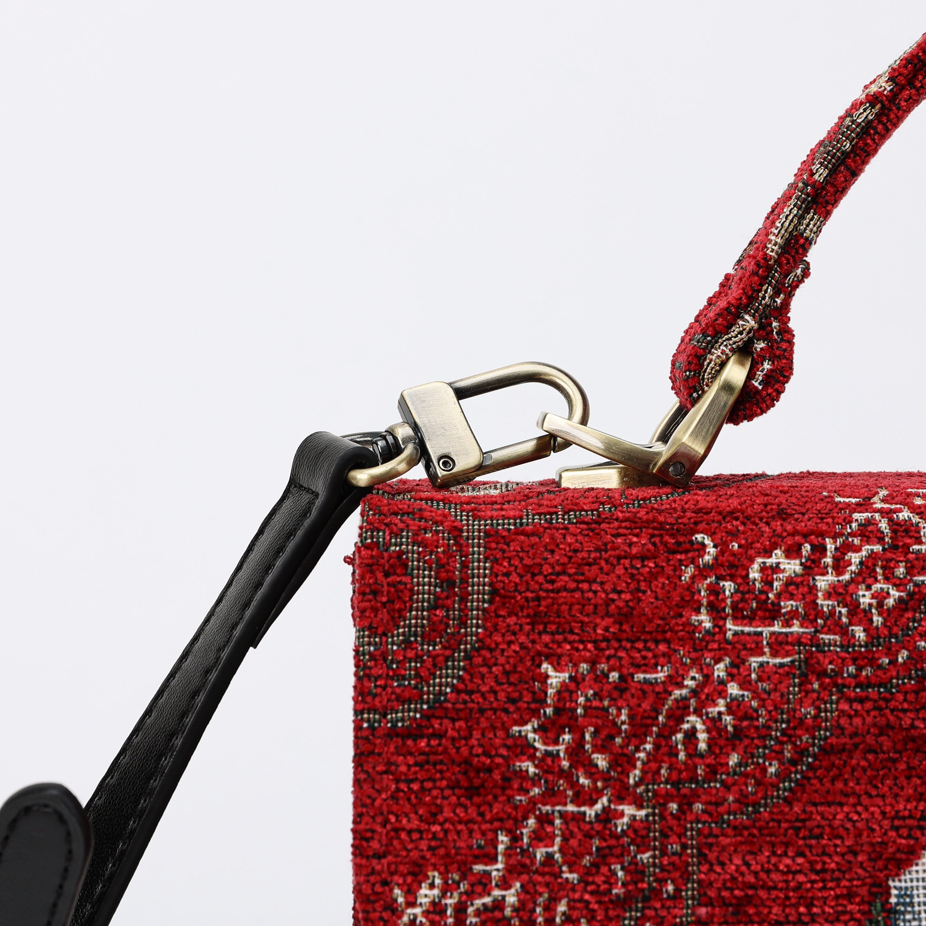 Floral Red Flap Satchel Carpetbag of America details