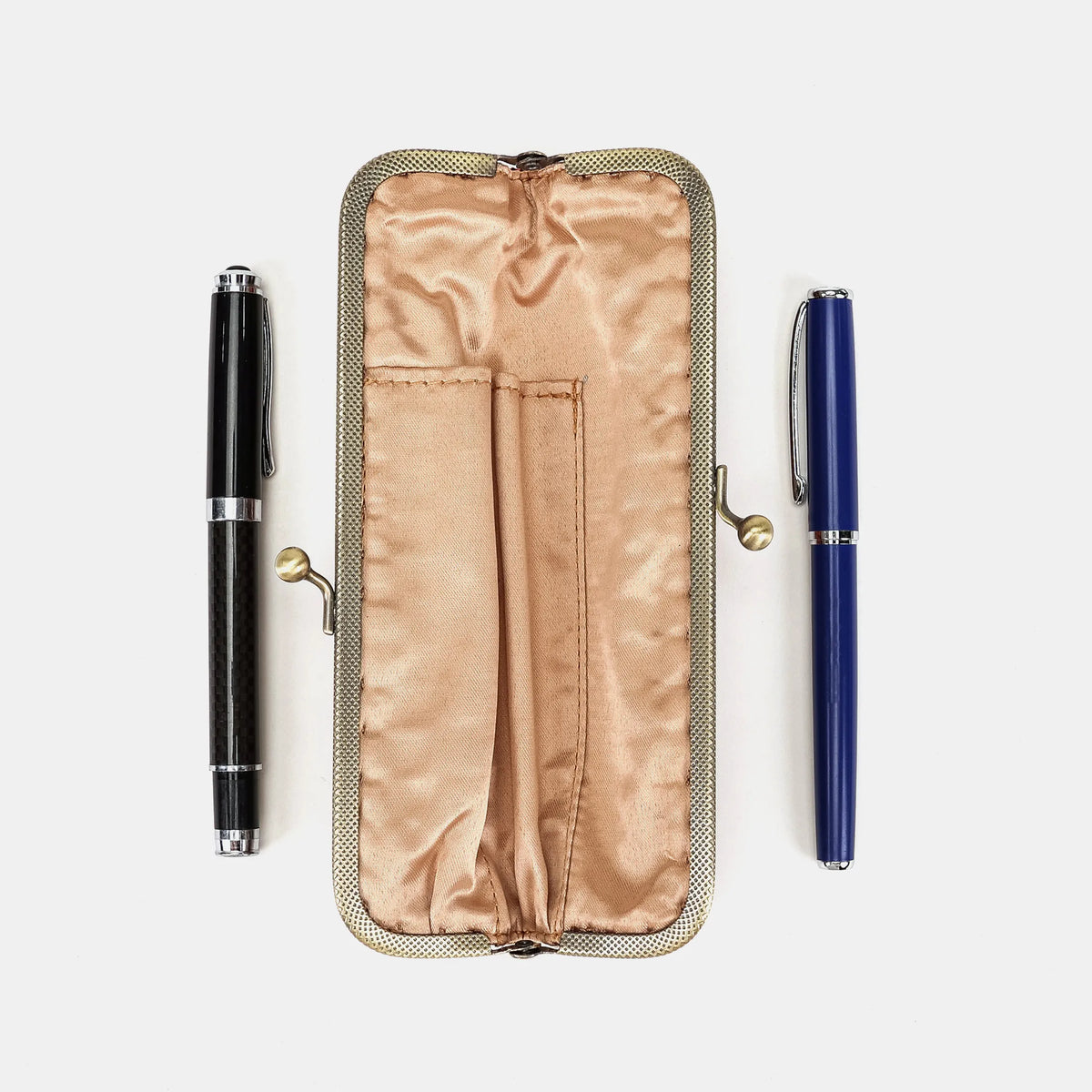 Floral Rose Duo Pen Case Carpetbag of America  inside