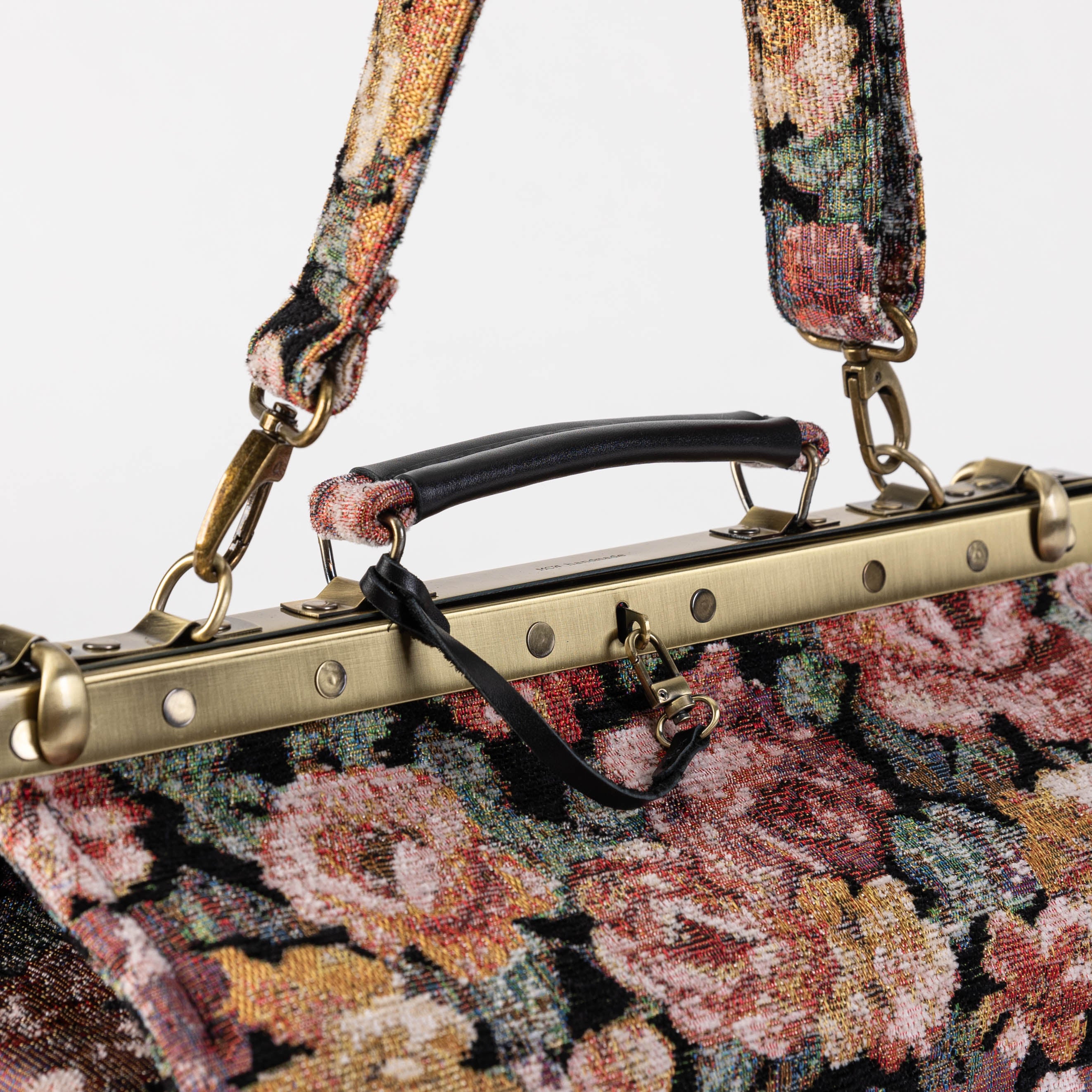 Floral Rose Genevieve Carpet Gladstone Bag of America handle