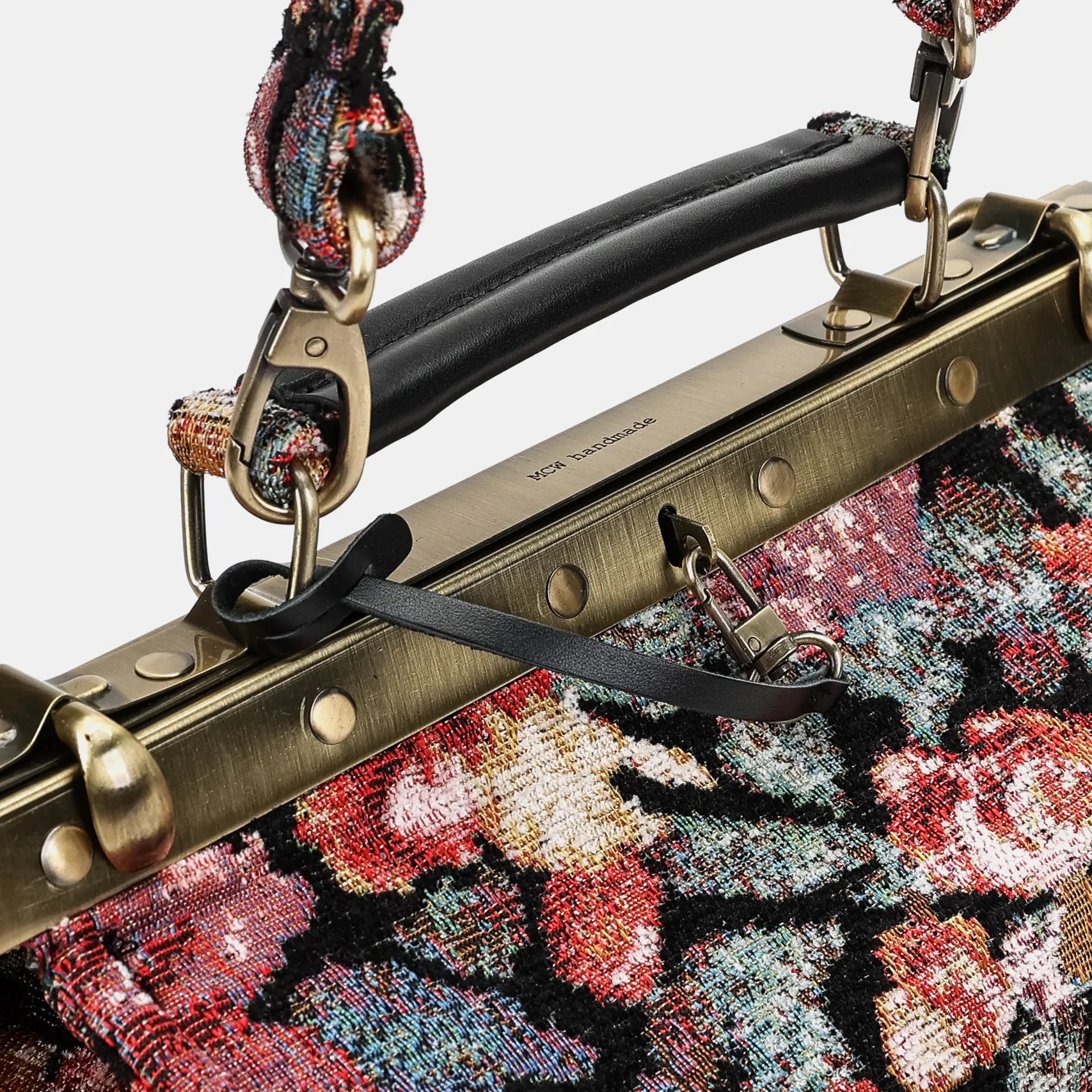Floral Rose Vivienne Carpet Purse Gladstone Bag of America handle