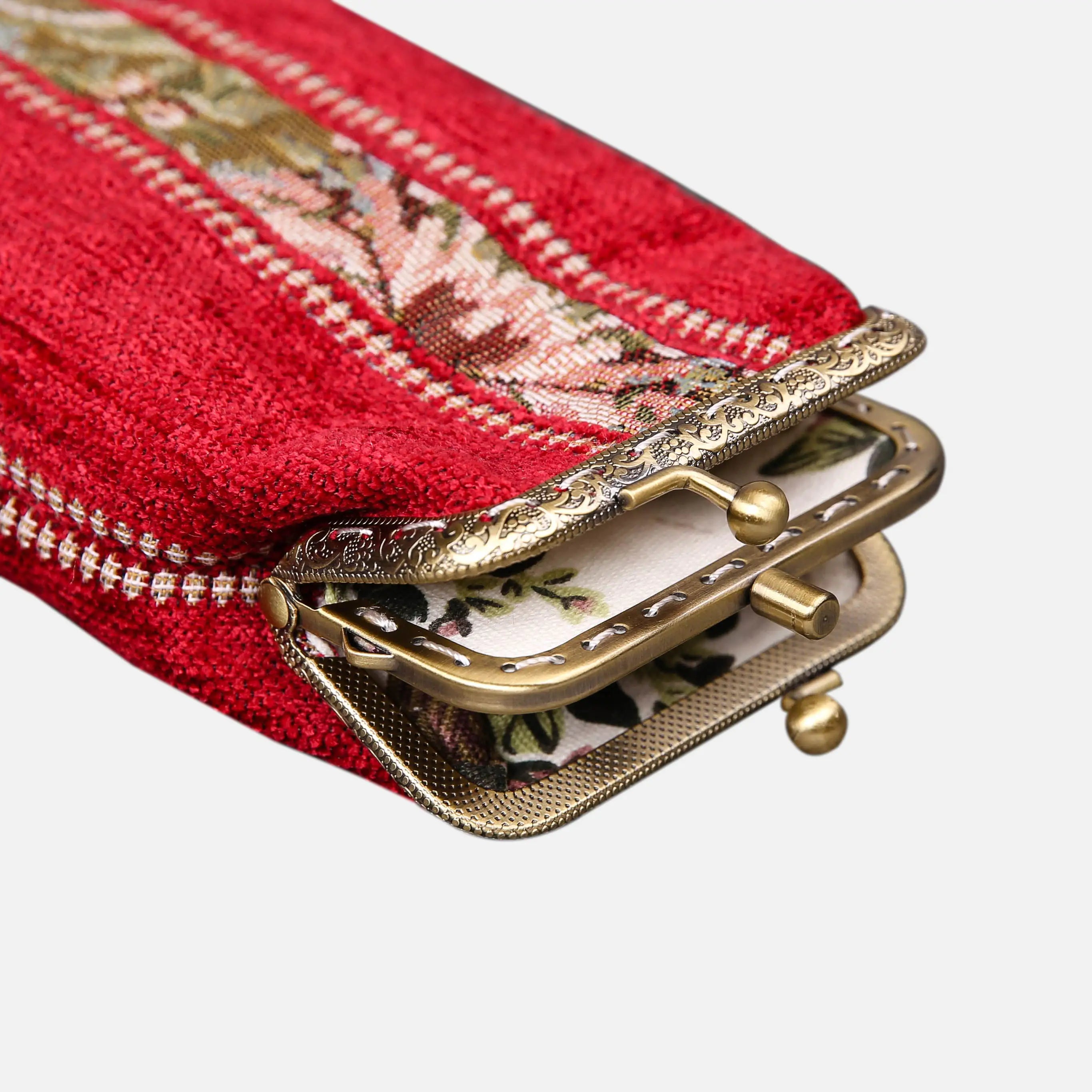 Floral Stripes Carpet Eyeglasses Case of America the metal clamp opens-4