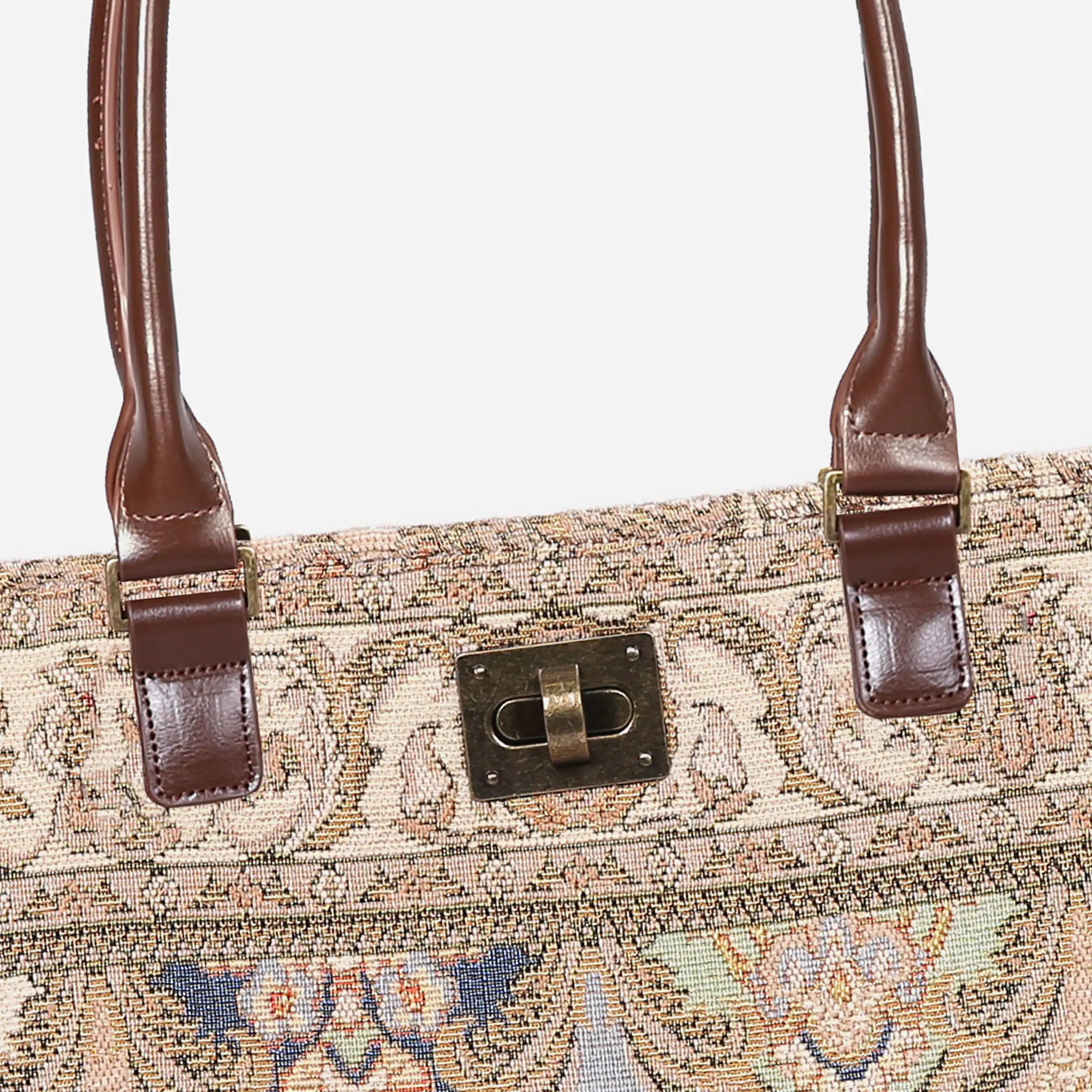 Golden Age Beige Carpet Tote Shopper Carpetbag of America closure