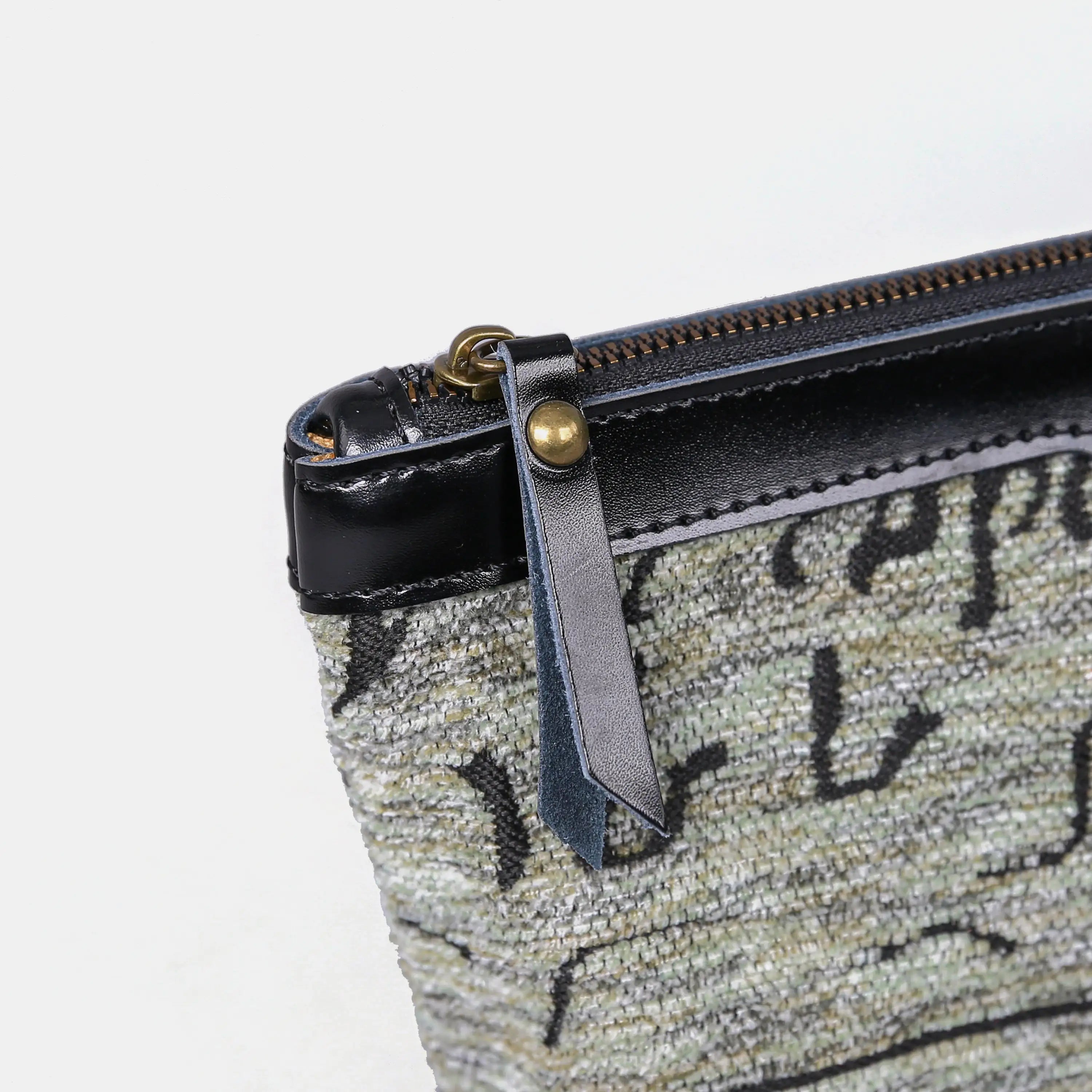 Here Be Dragons Carpet Makeup Bag Carpetbag of America zipper