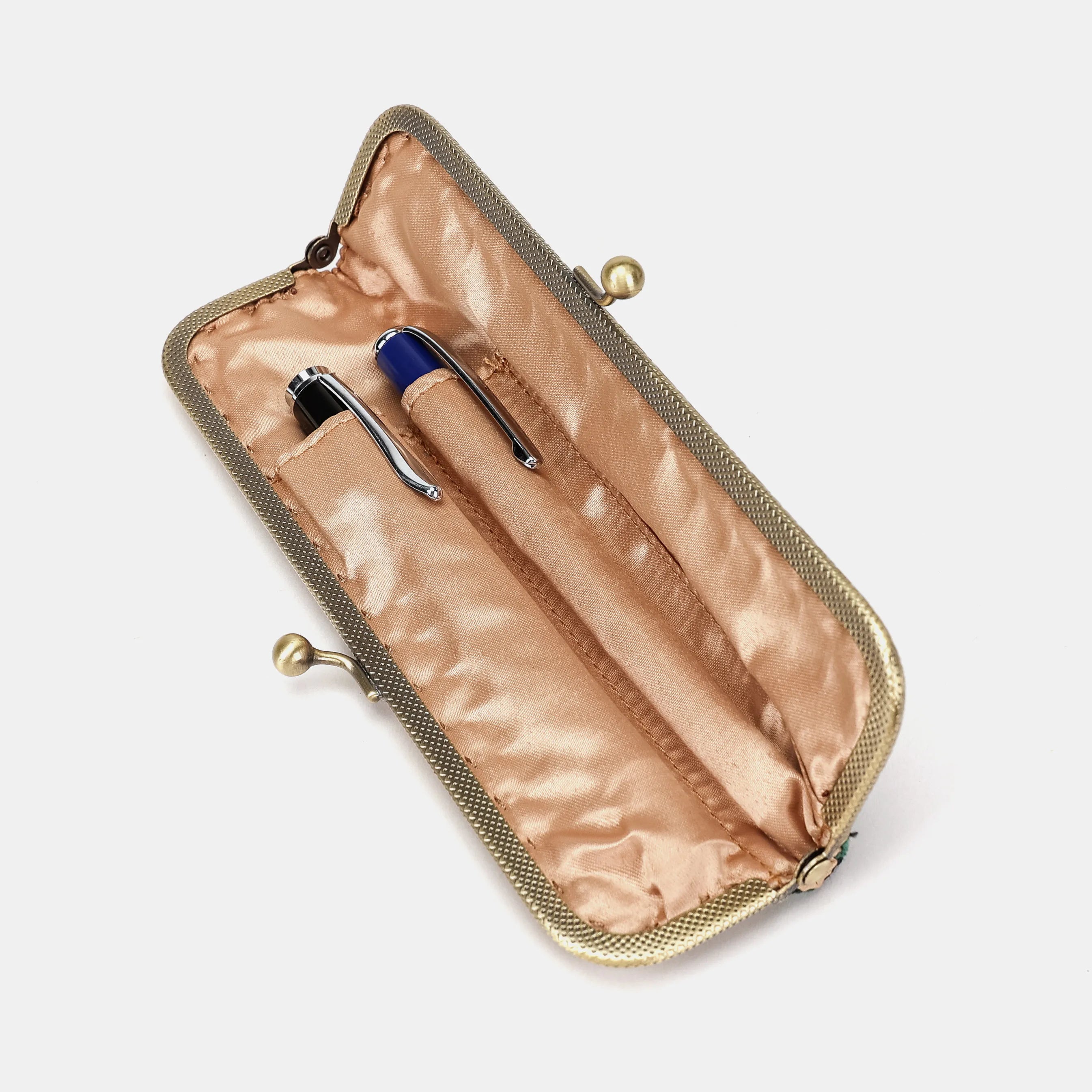 Hunter Green Duo Pen Case Carpetbag of America inside