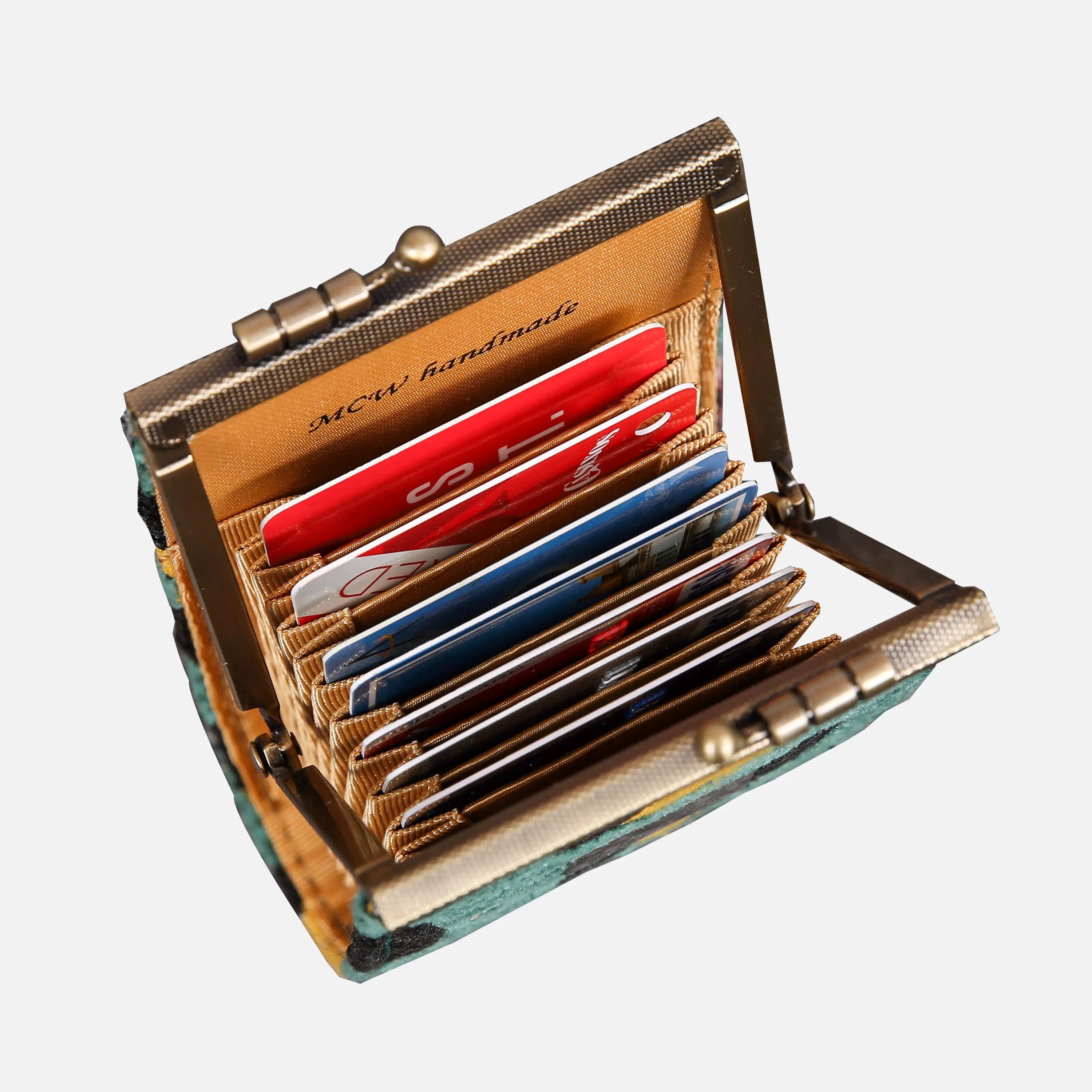 Leopard Green Card Wallet of America 11 slots in use