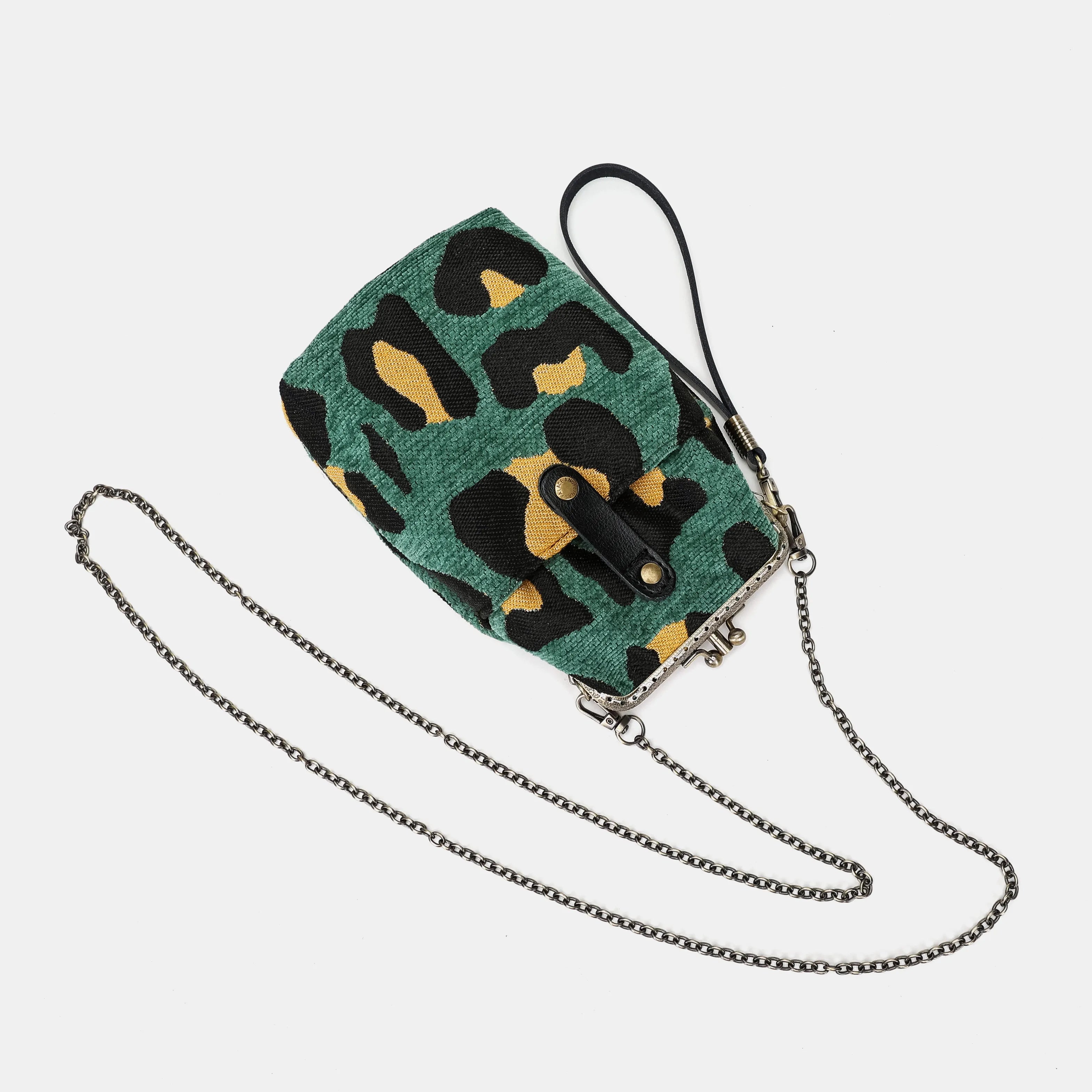 Leopard Green Carpet Phone Case Carpetbag of America with chain