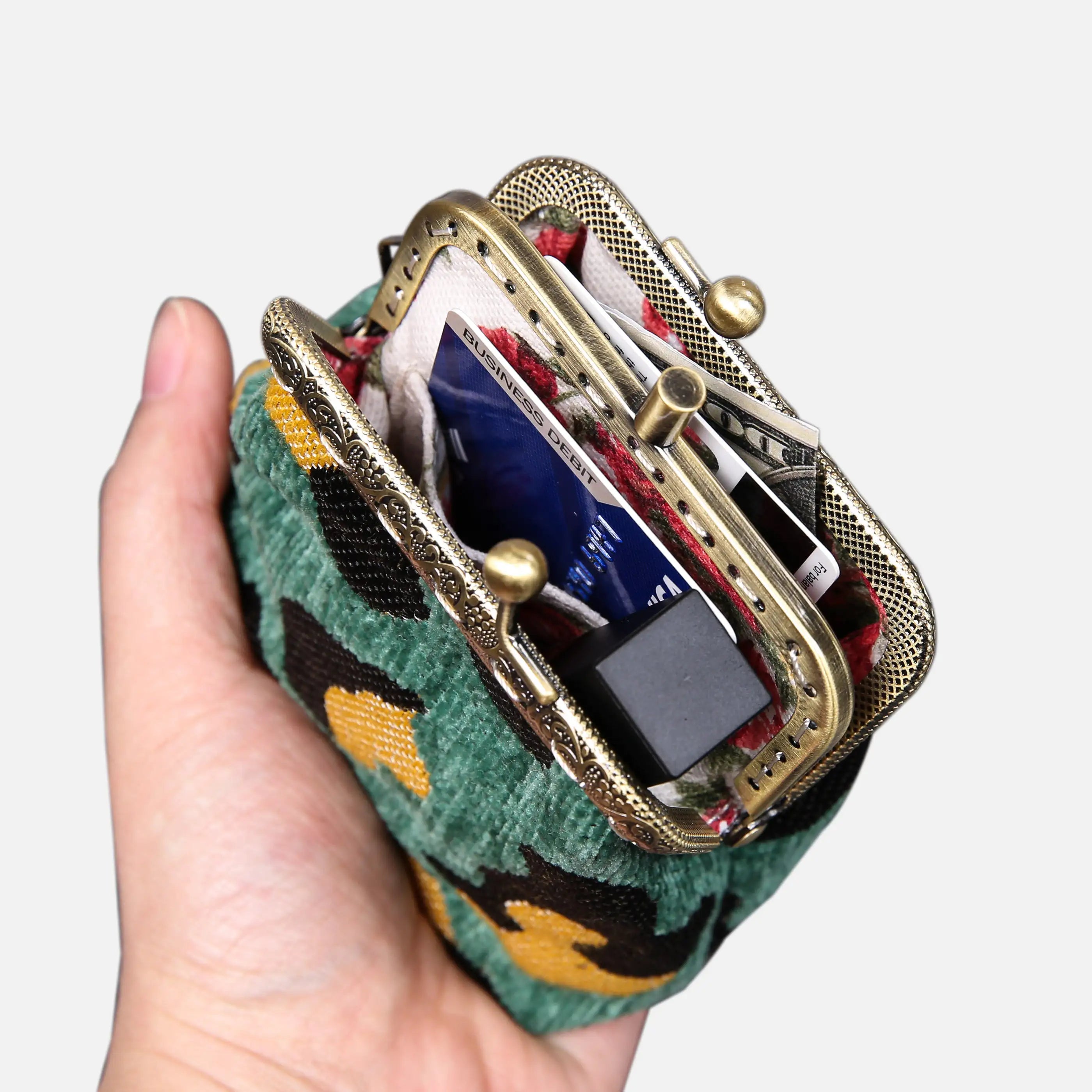 Leopard Green Double Kiss Clasp Coin Purse of America in use-1