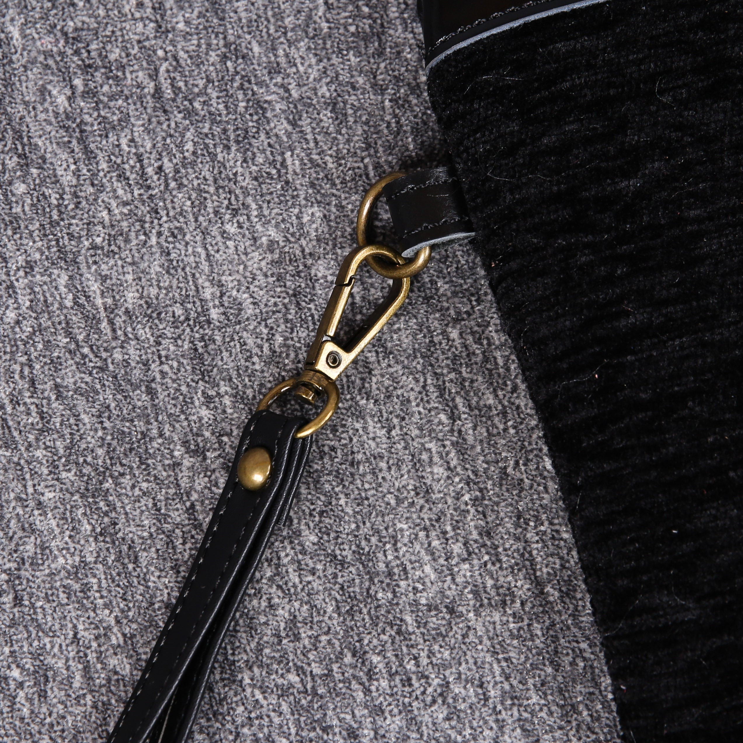 Luxury Monogrammed Black Clutch carpet bag MCW Handmade detail-2