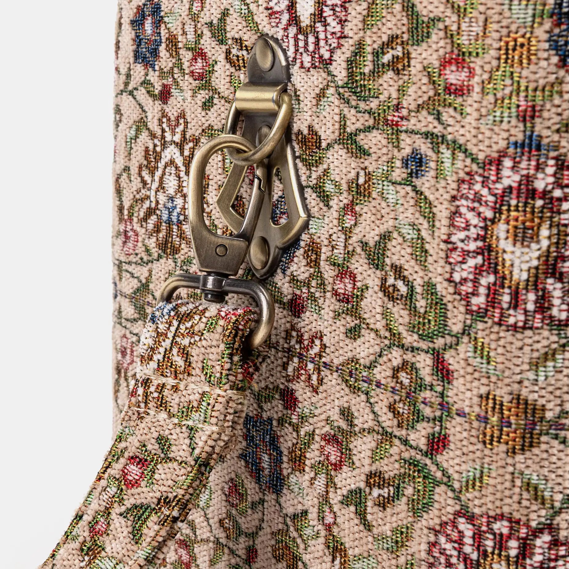 Oriental Beige Josephine Large Train Case buckle