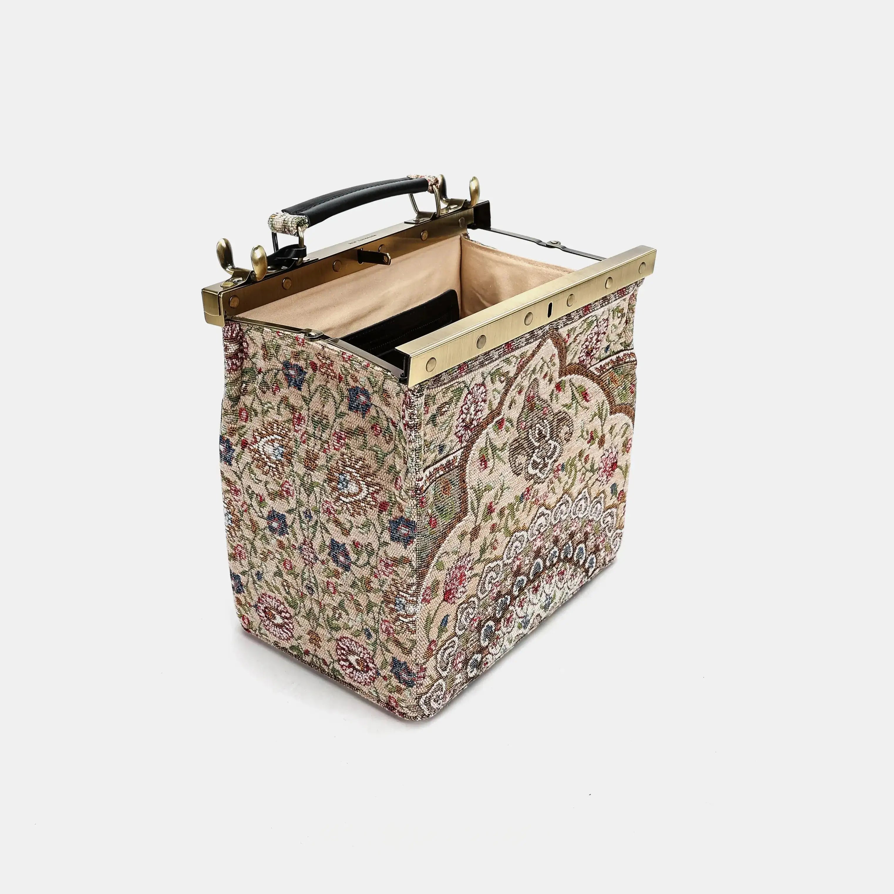 Oriental Beige Vivienne Carpet Purse Gladstone Bag of America open and stand