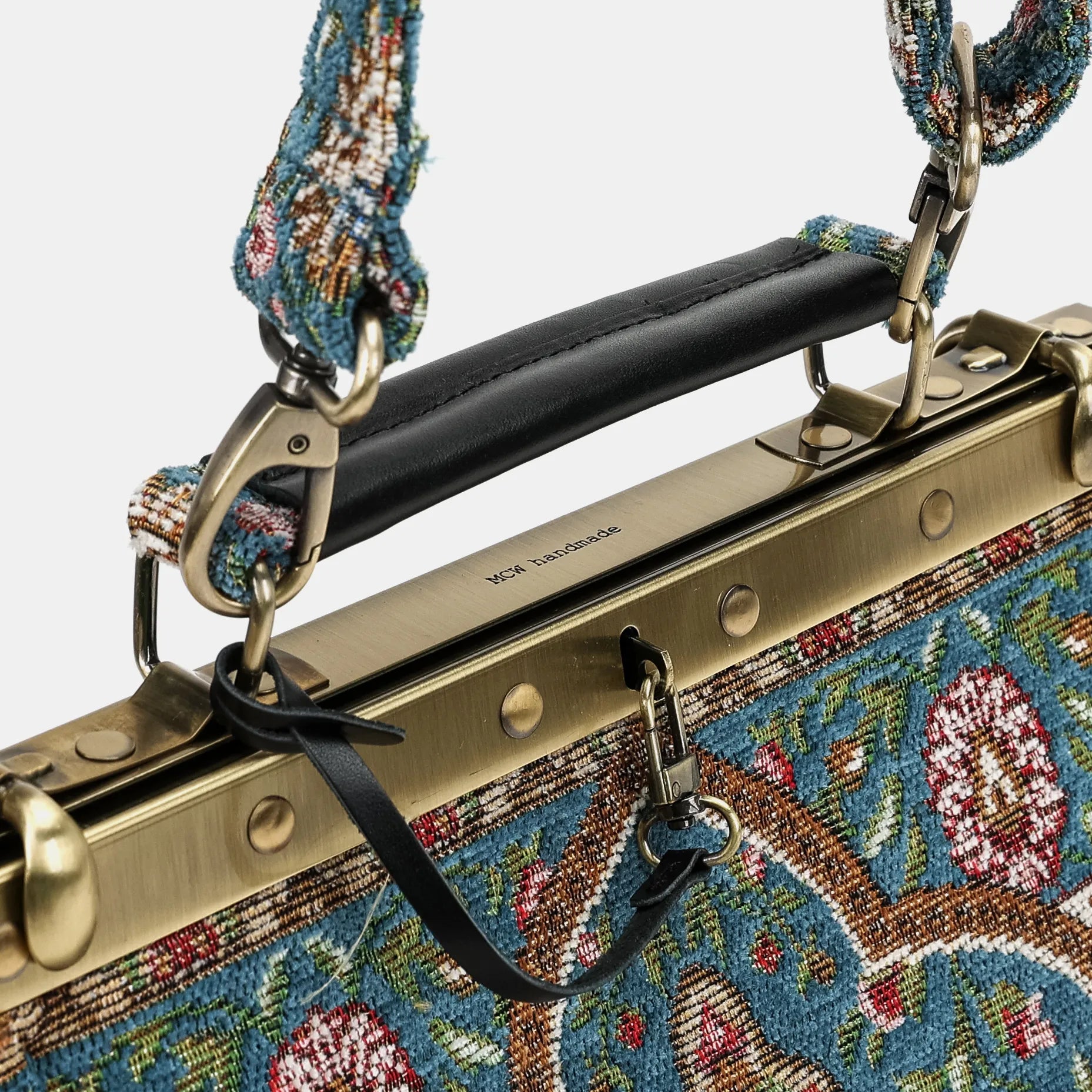 Oriental Blue Cecile Carpet Purse Gladstone Bag of America handle