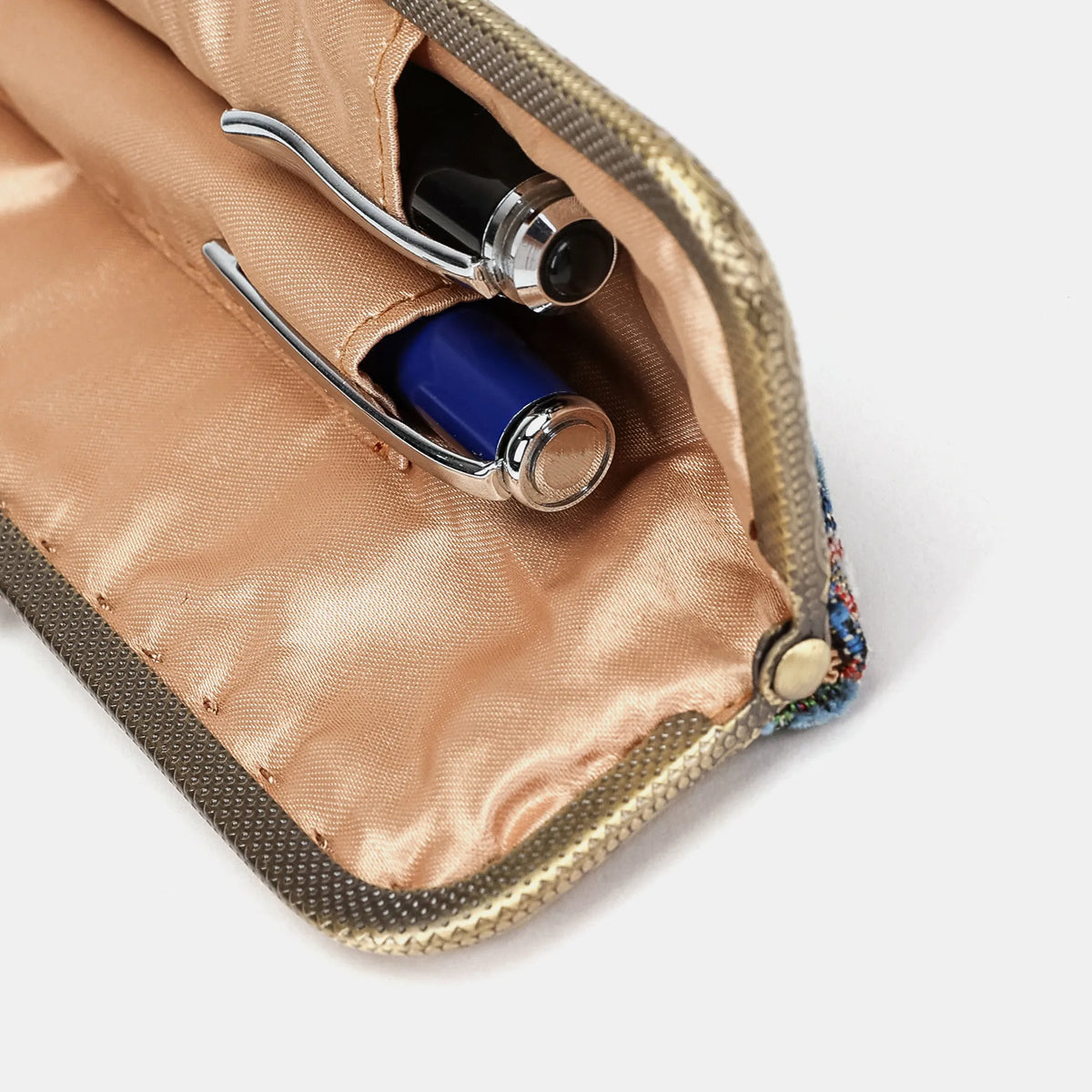 Oriental Blue Duo Pen Case Carpetbag of America detail