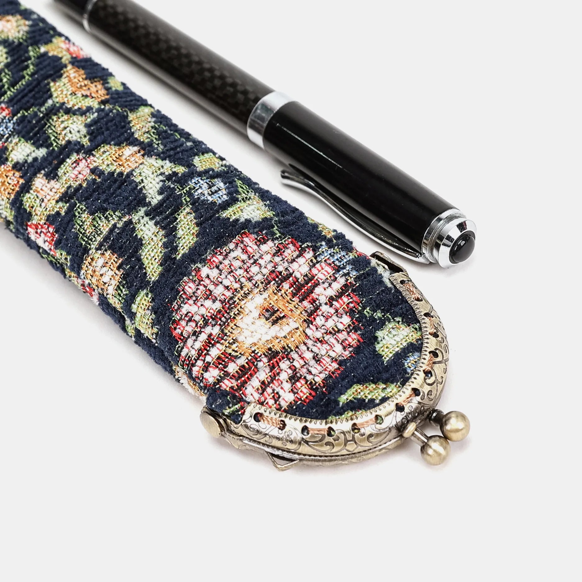 Oriental Navy Solo Pen Case Carpetbag of America metal frame