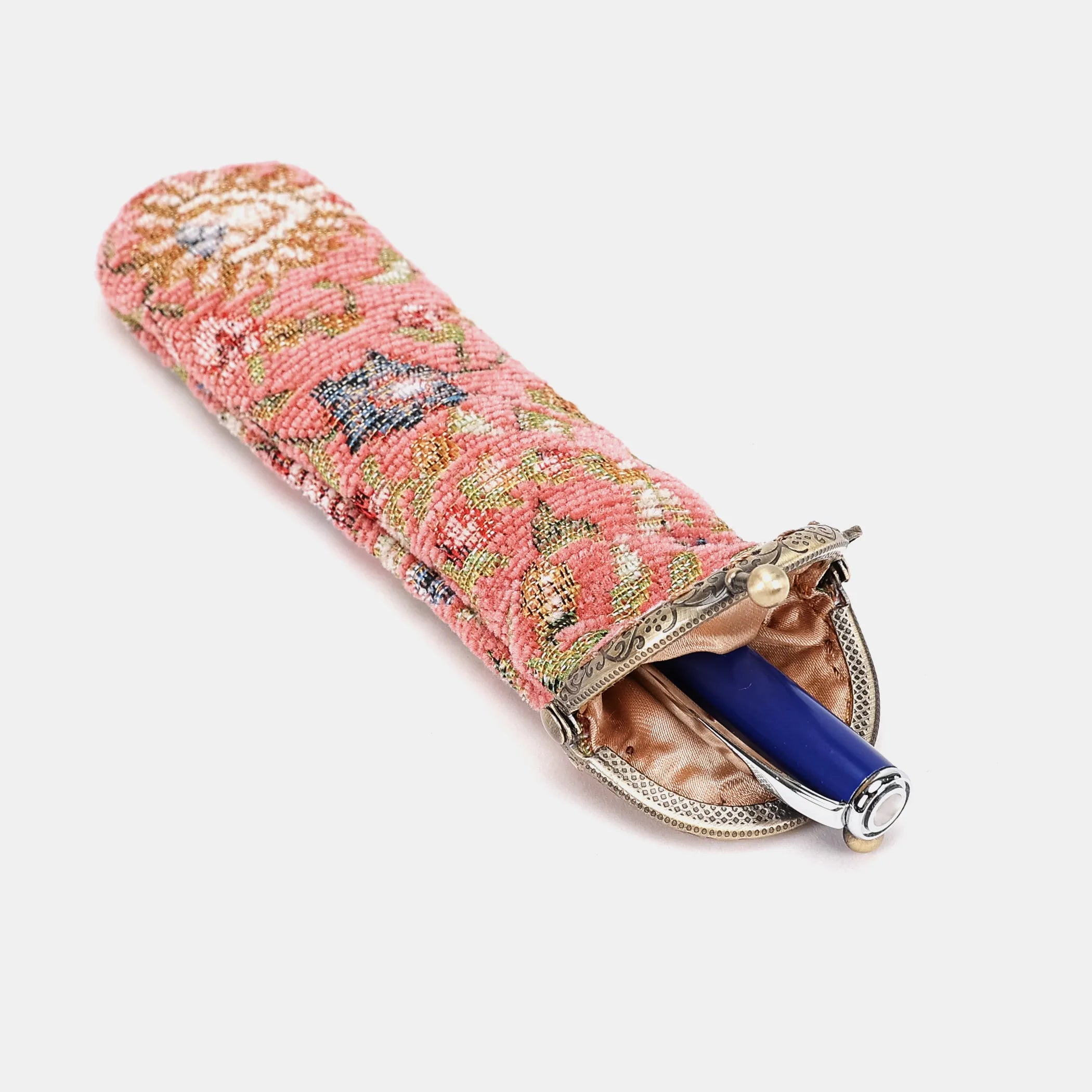 Oriental Pink Solo Pen Case Carpetbag of America in use