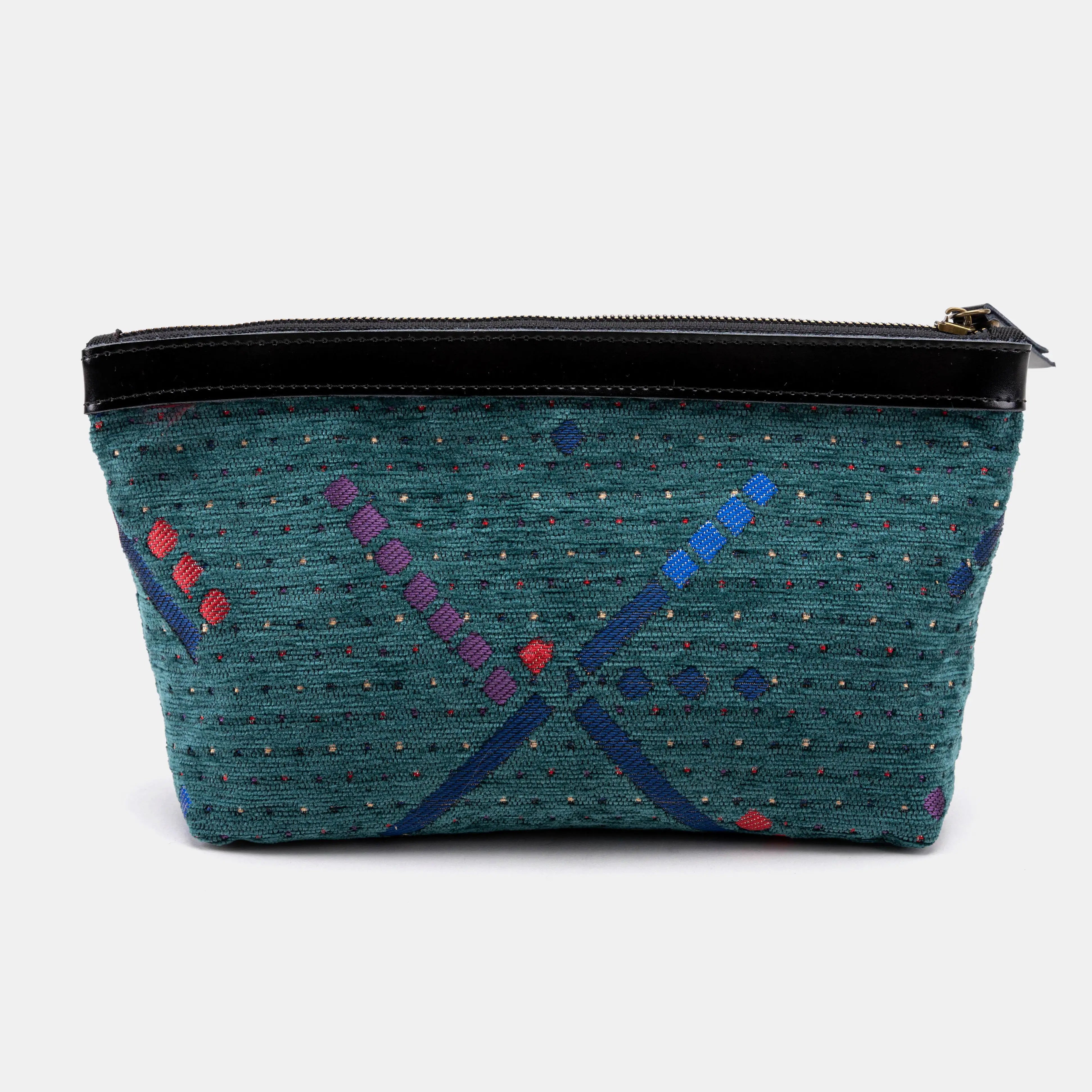 PDX Portland Airport Carpet Makeup Bag of America back