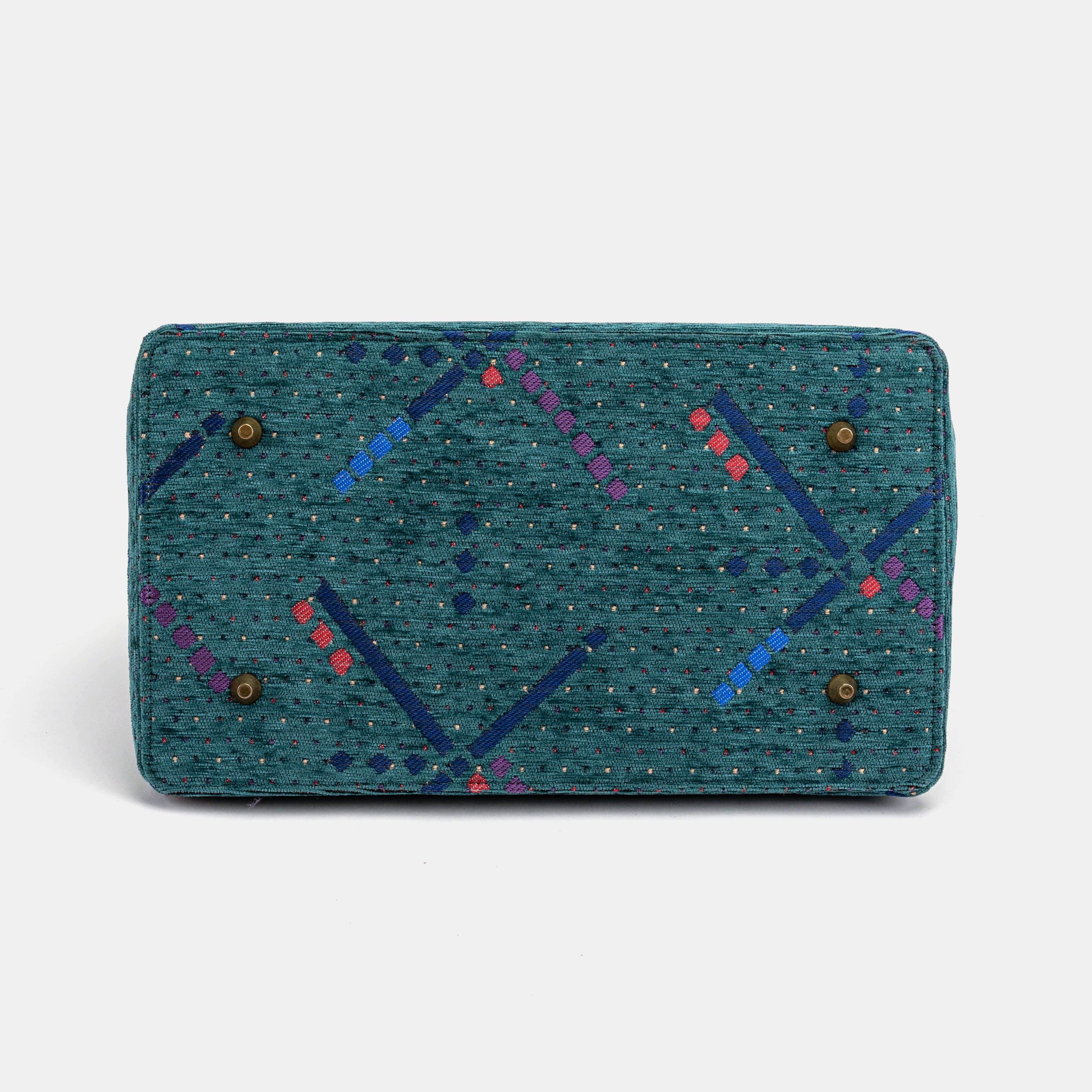 PDX Portland Airport Celine Carpet Gladstone Bag of America bottom