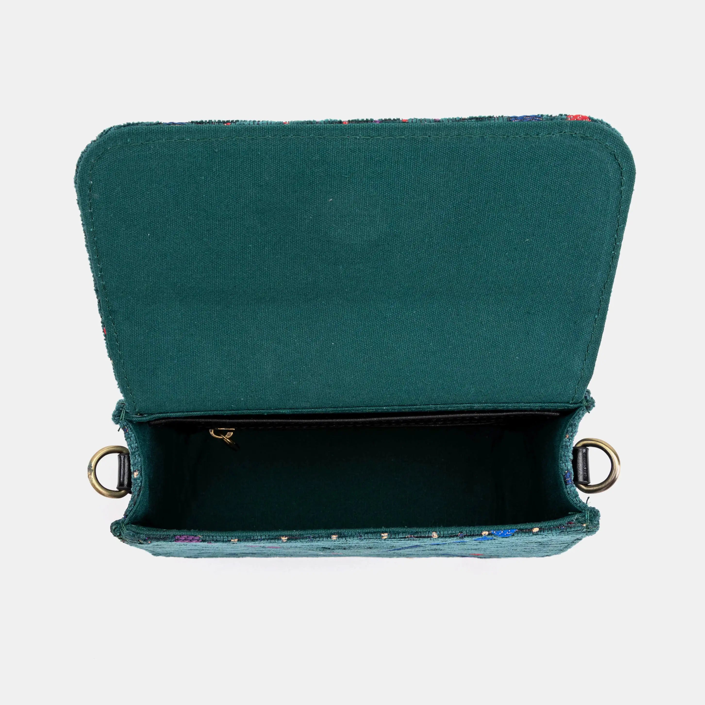 PDX Portland Airport Flap Crossbody Bag of America  inside