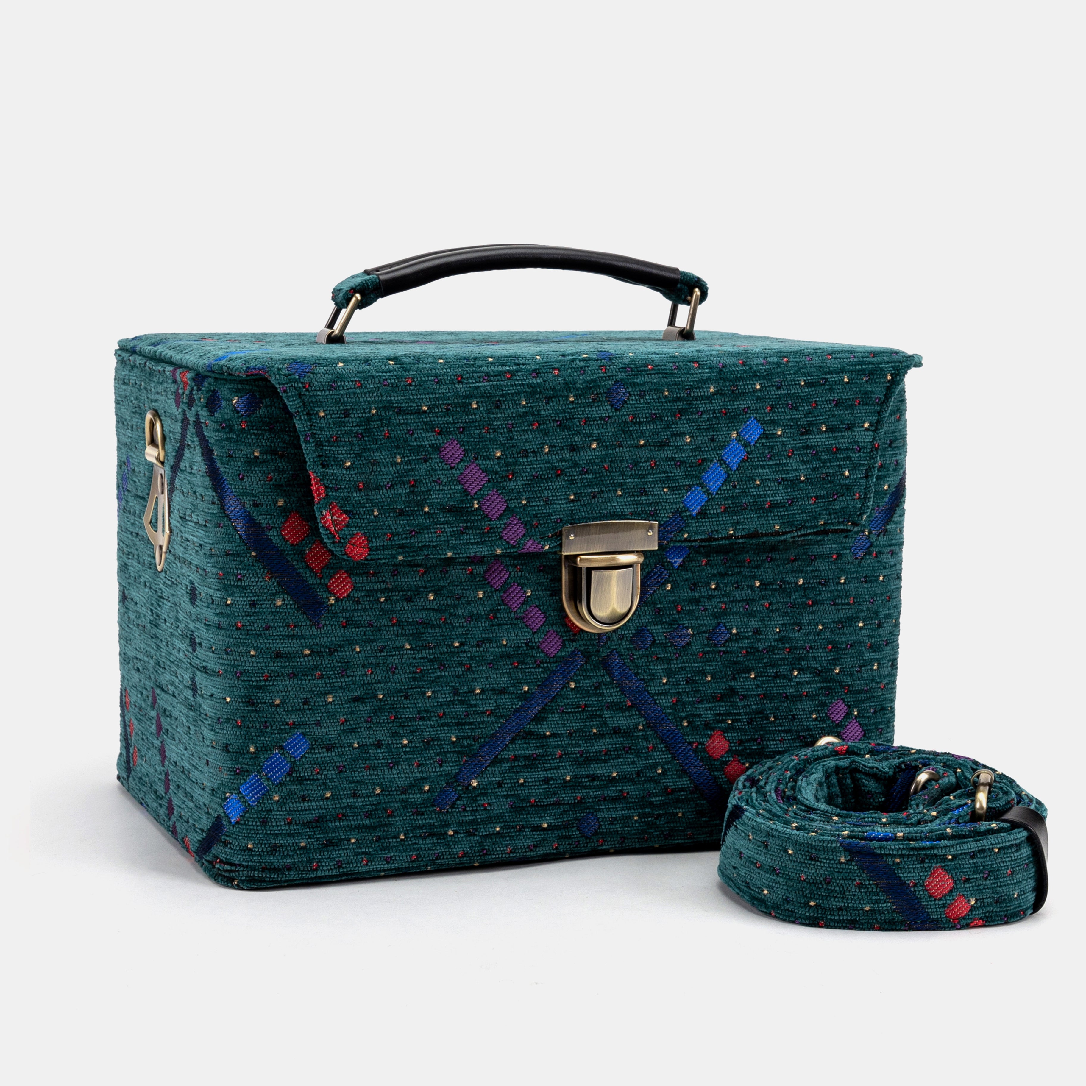 PDX Portland Airport Josephine Large Train Case with handle