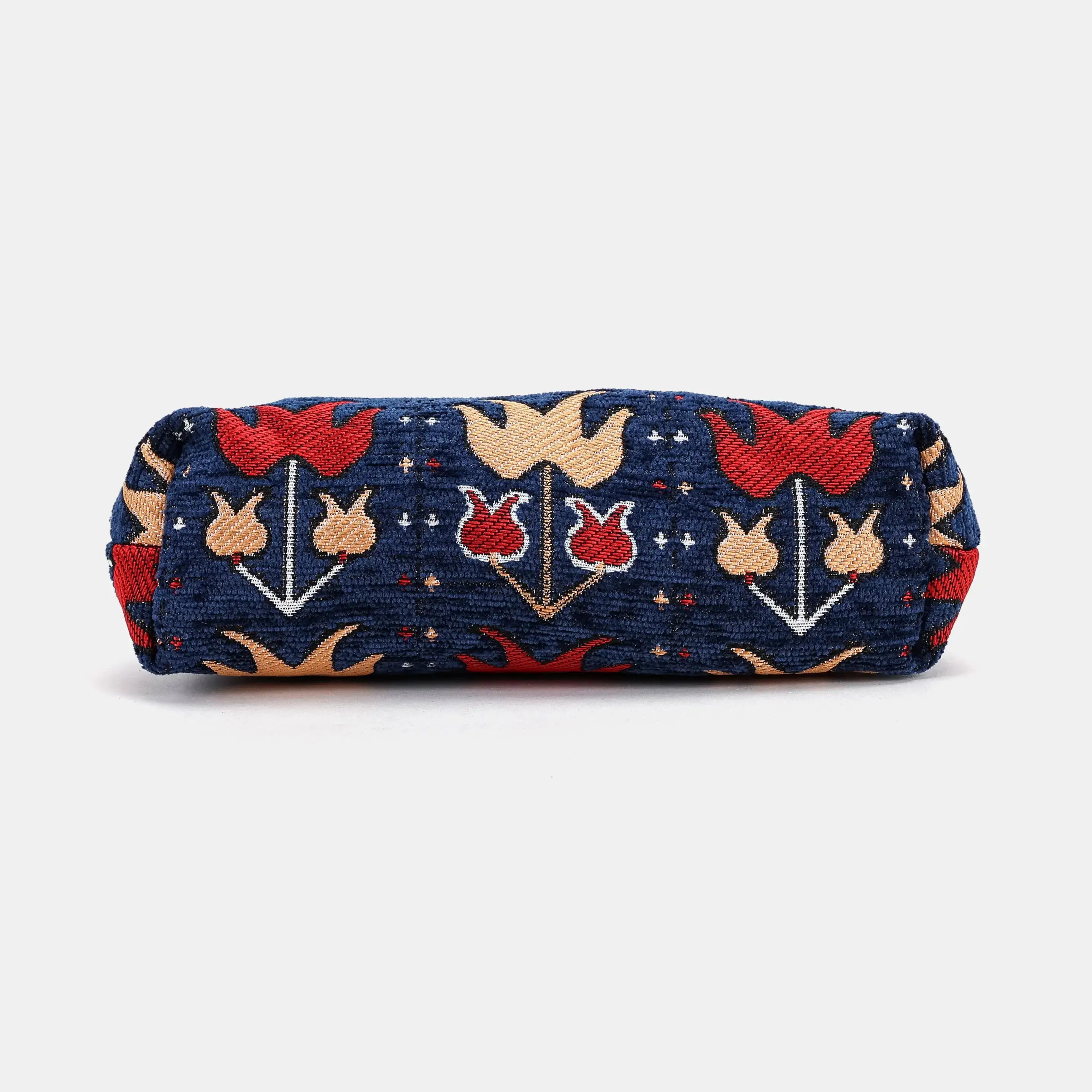 Poppy Bloom Alma Evening Clutch Carpet Bag bottom